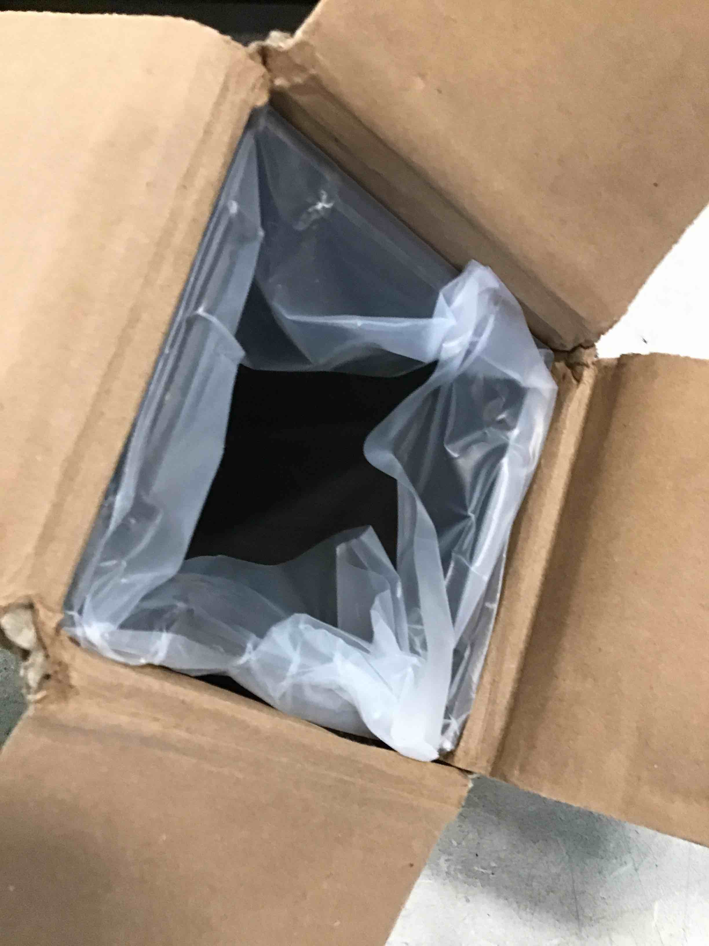 https://s3.amazonaws.com/lotting-images-prod/bidfta/YEL6431182_1718106317046.jpeg