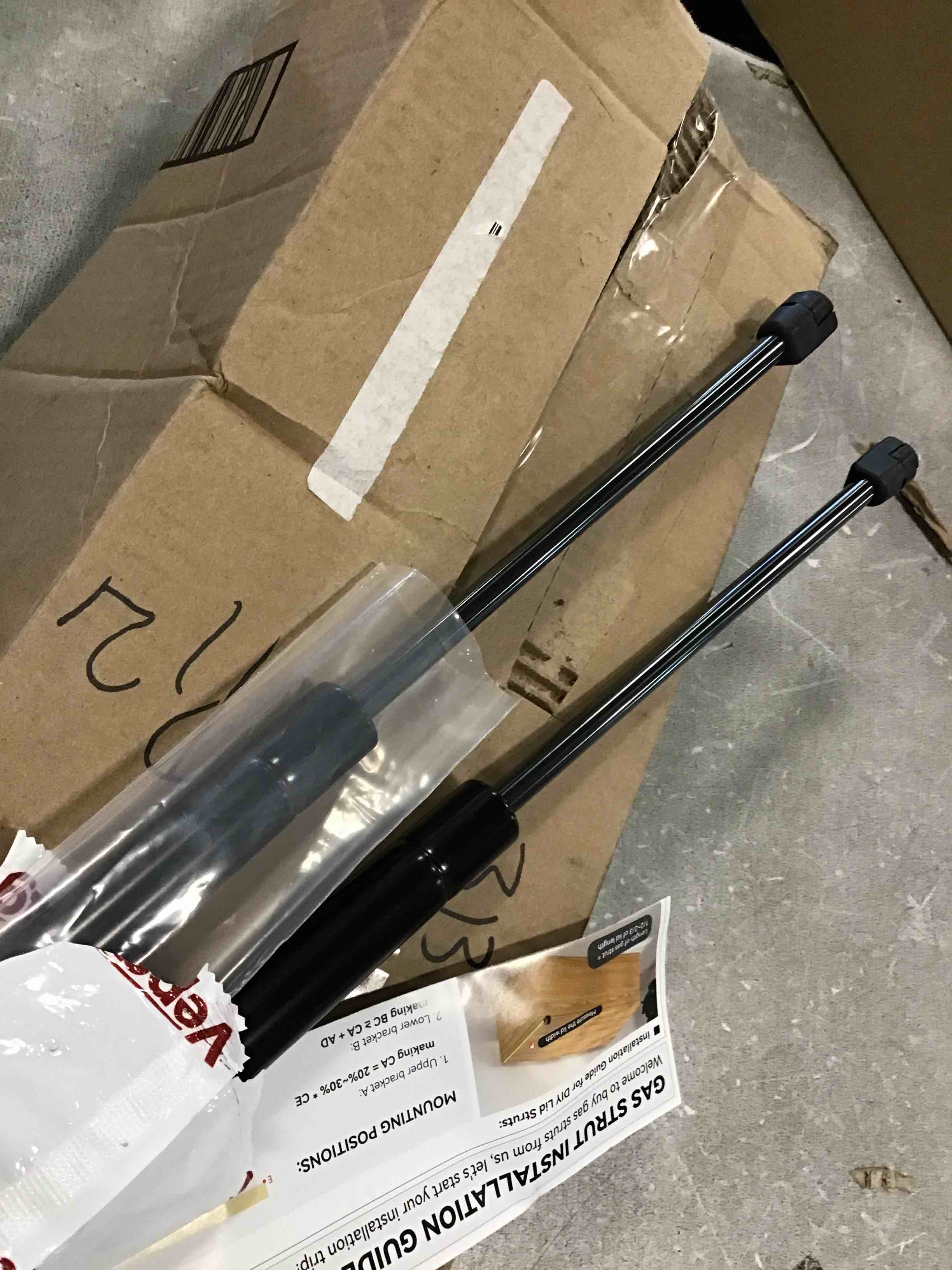 https://s3.amazonaws.com/lotting-images-prod/bidfta/YEL6431829_1718206729057.jpeg