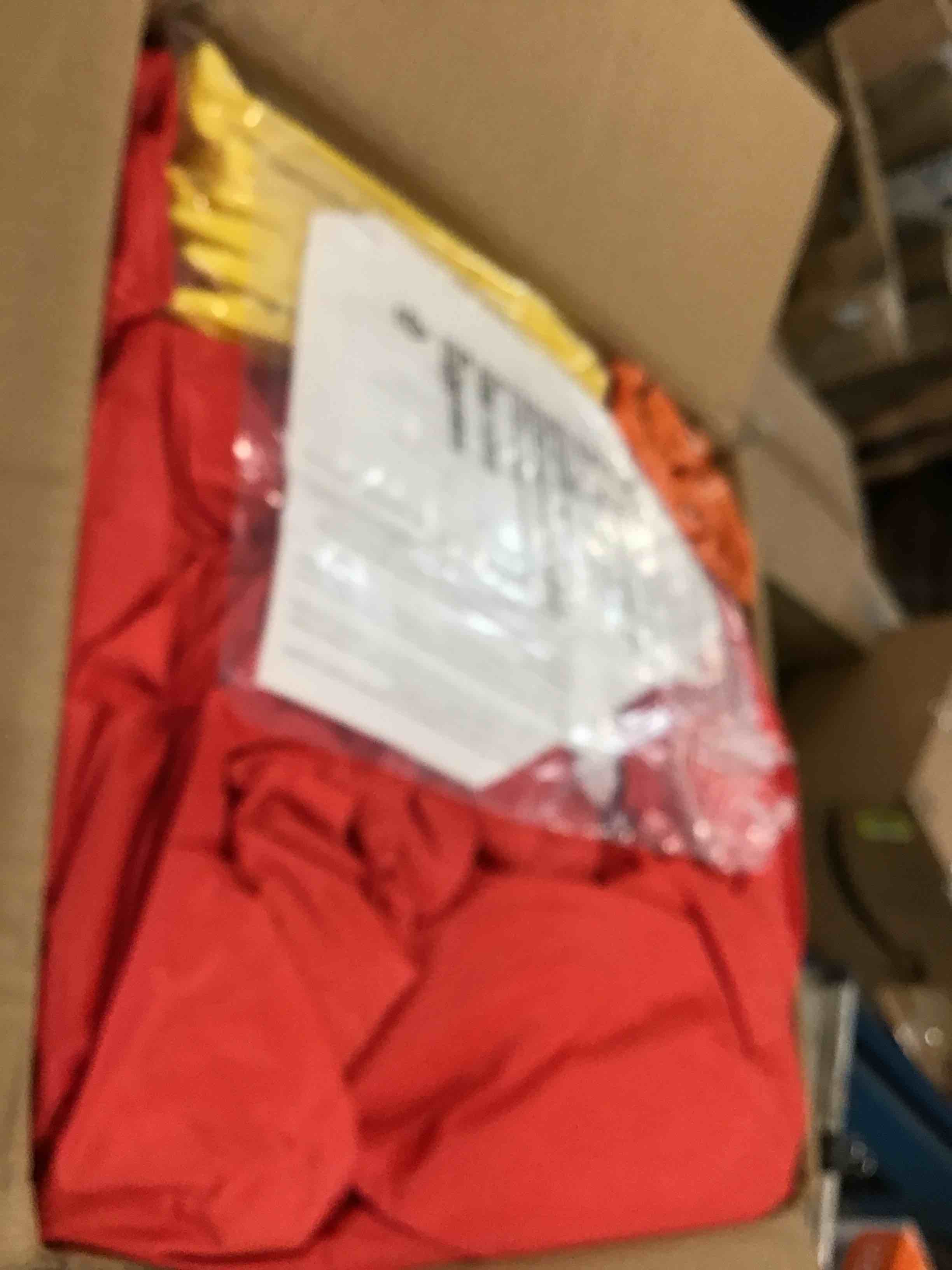 https://s3.amazonaws.com/lotting-images-prod/bidfta/YEL6432155_1718284391802.jpeg