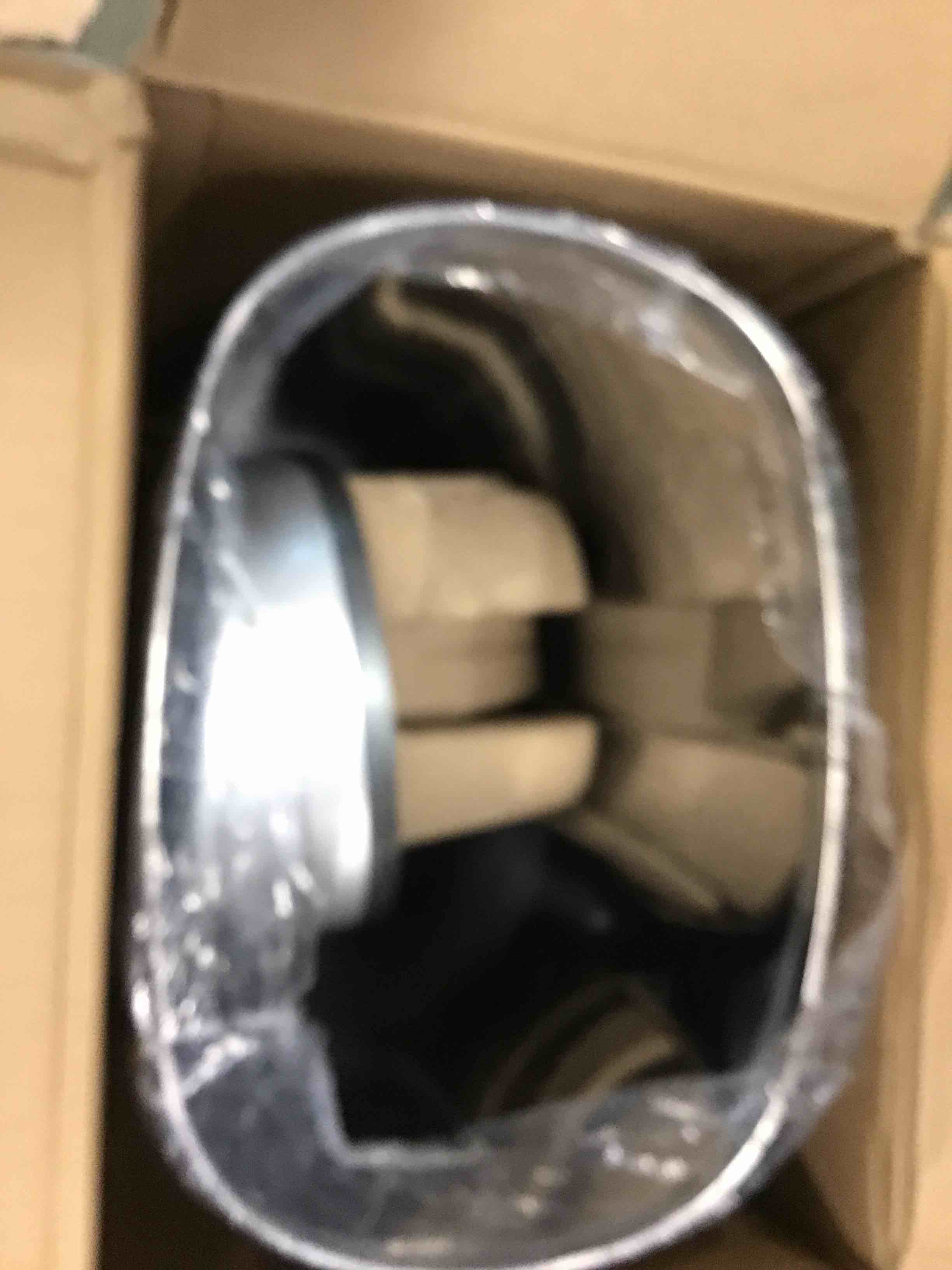 https://s3.amazonaws.com/lotting-images-prod/bidfta/YEL6432253_1718290818010.jpeg