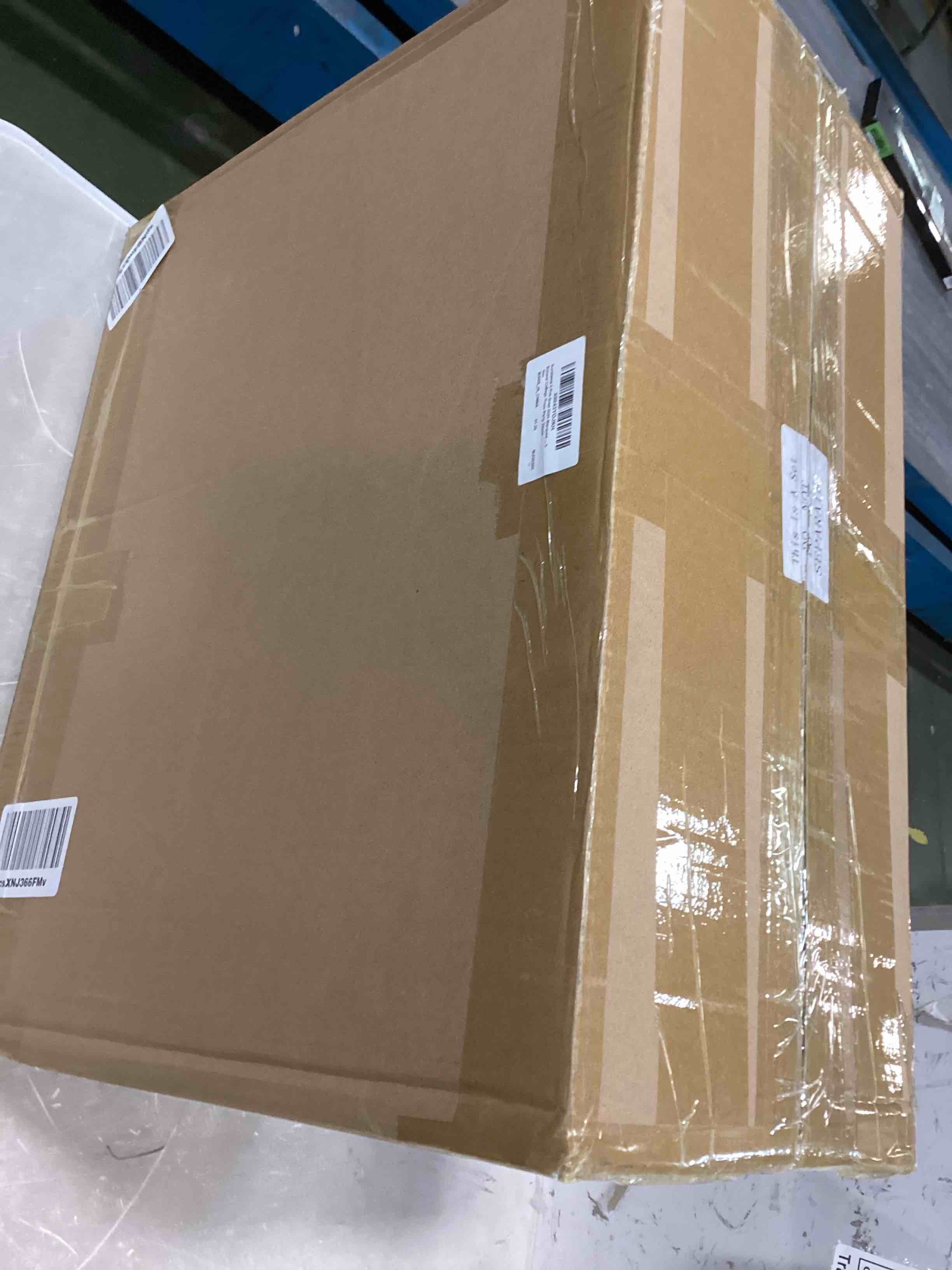 https://s3.amazonaws.com/lotting-images-prod/bidfta/YEL6432533_1718372366557.jpeg