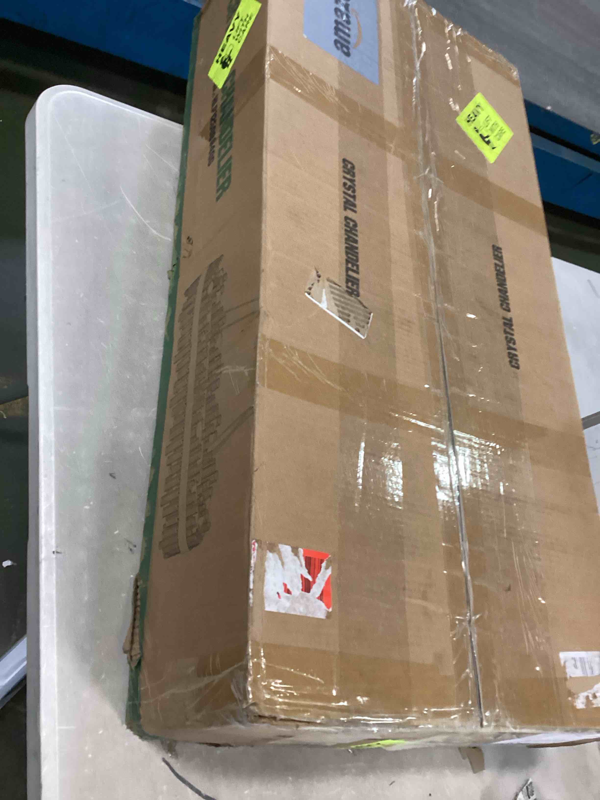 https://s3.amazonaws.com/lotting-images-prod/bidfta/YEL6432625_1718382422323.jpeg