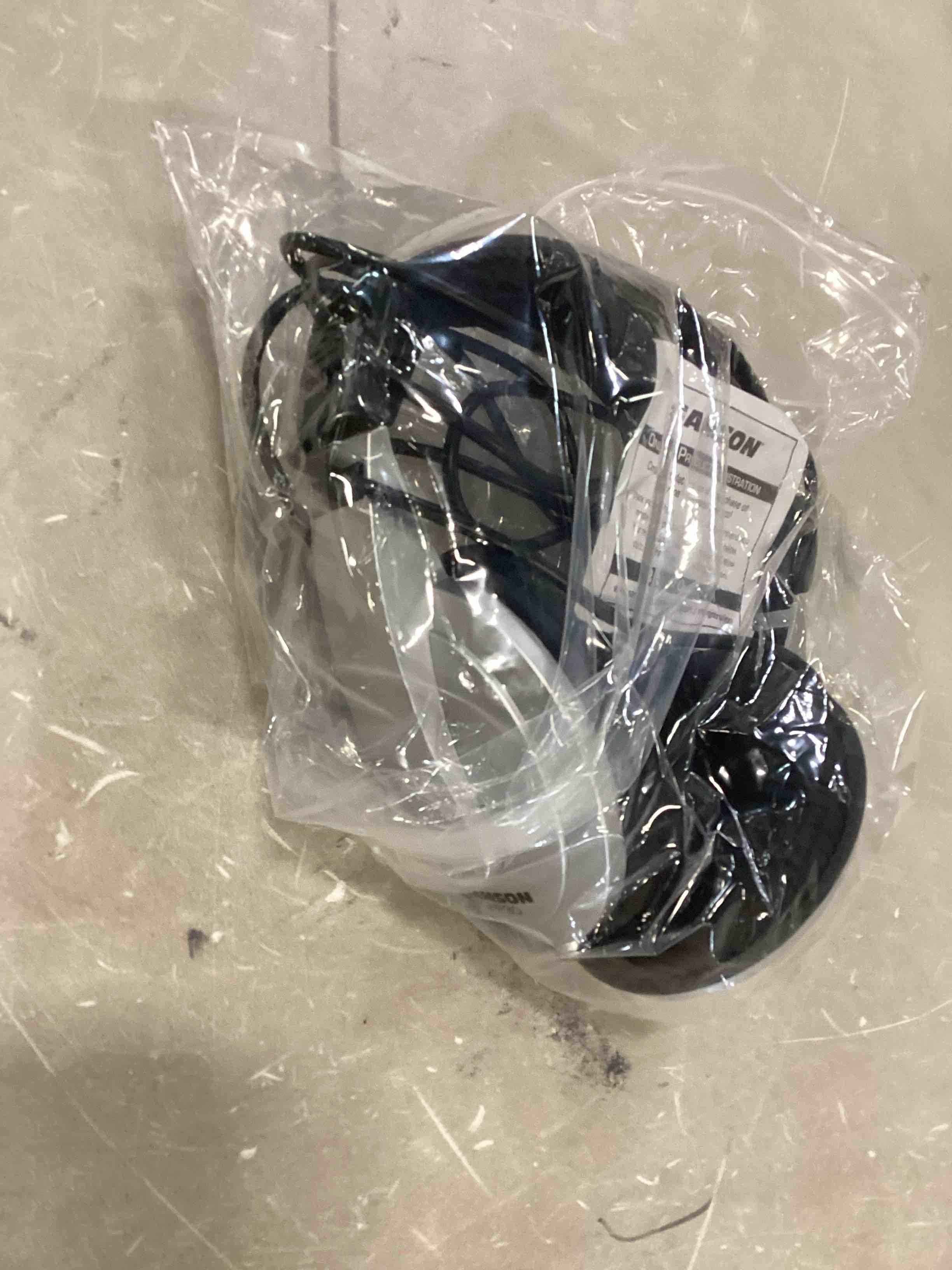 https://s3.amazonaws.com/lotting-images-prod/bidfta/YEL6432682_1718390548203.jpeg