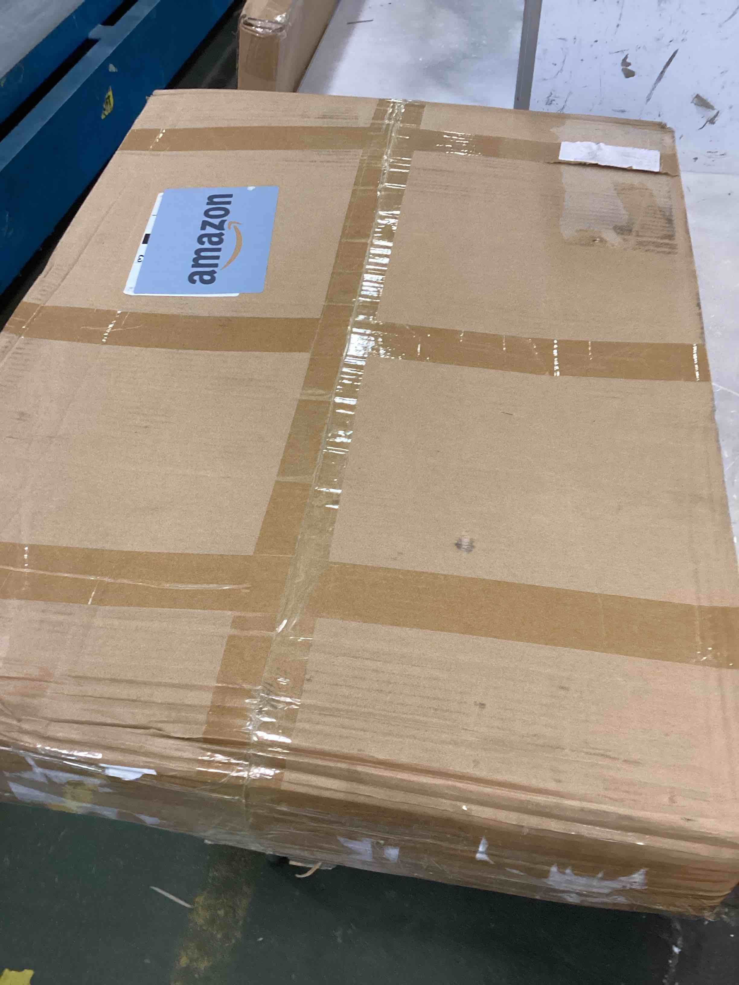 https://s3.amazonaws.com/lotting-images-prod/bidfta/YEL6432823_1718462074105.jpeg