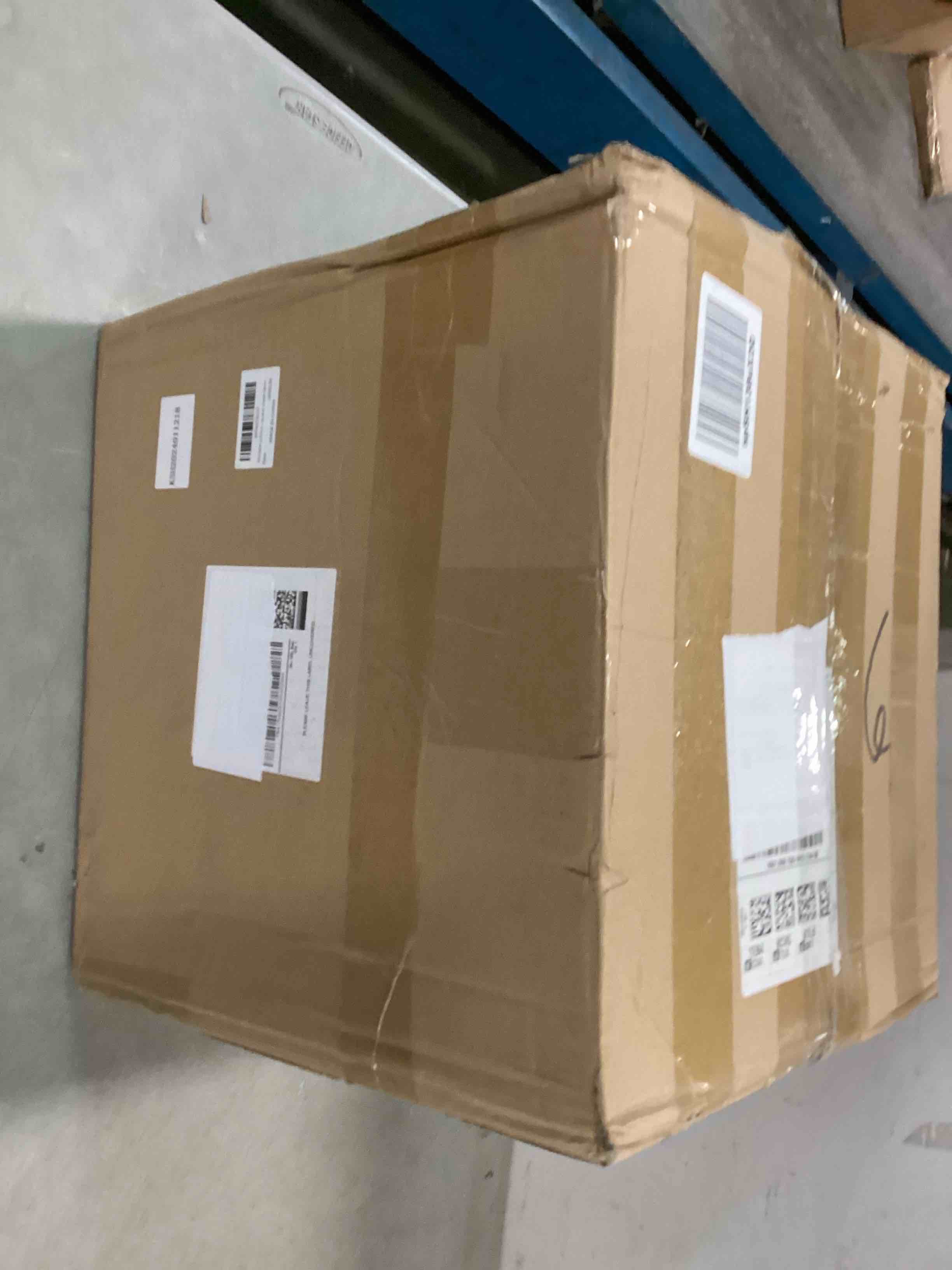 https://s3.amazonaws.com/lotting-images-prod/bidfta/YEL6433329_1718724438780.jpeg