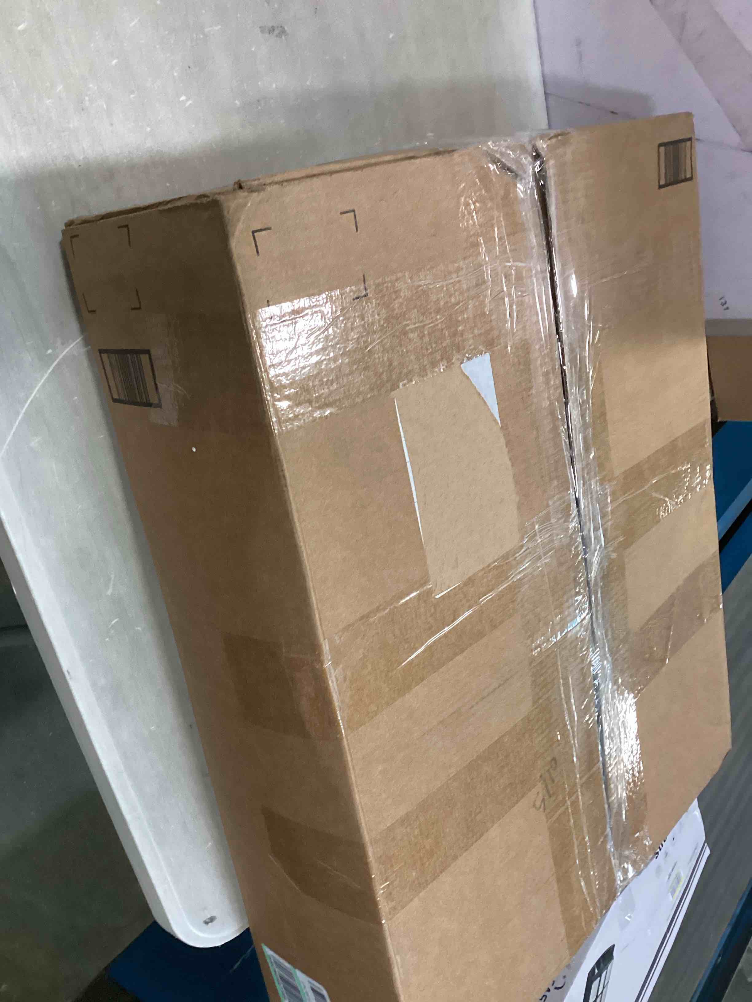https://s3.amazonaws.com/lotting-images-prod/bidfta/YEL6433556_1718804938302.jpeg