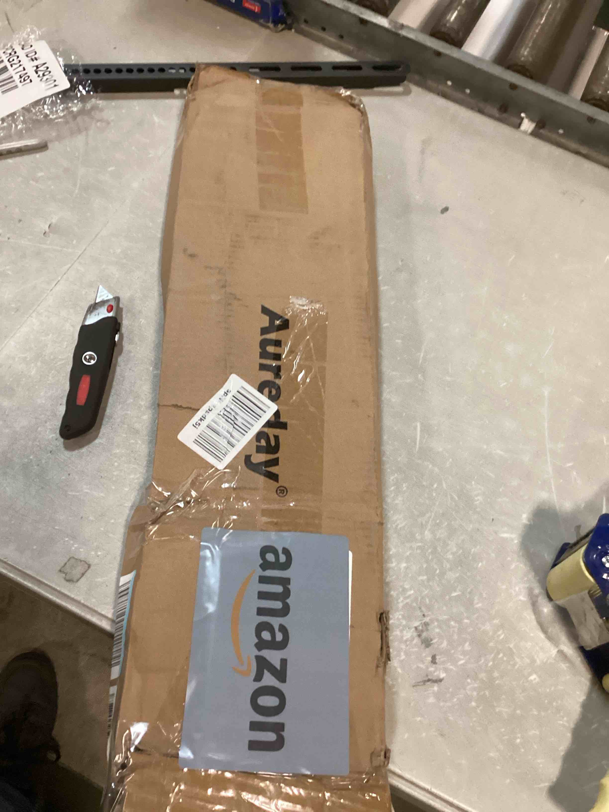 https://s3.amazonaws.com/lotting-images-prod/bidfta/YEL6434536_1718393603315.jpeg