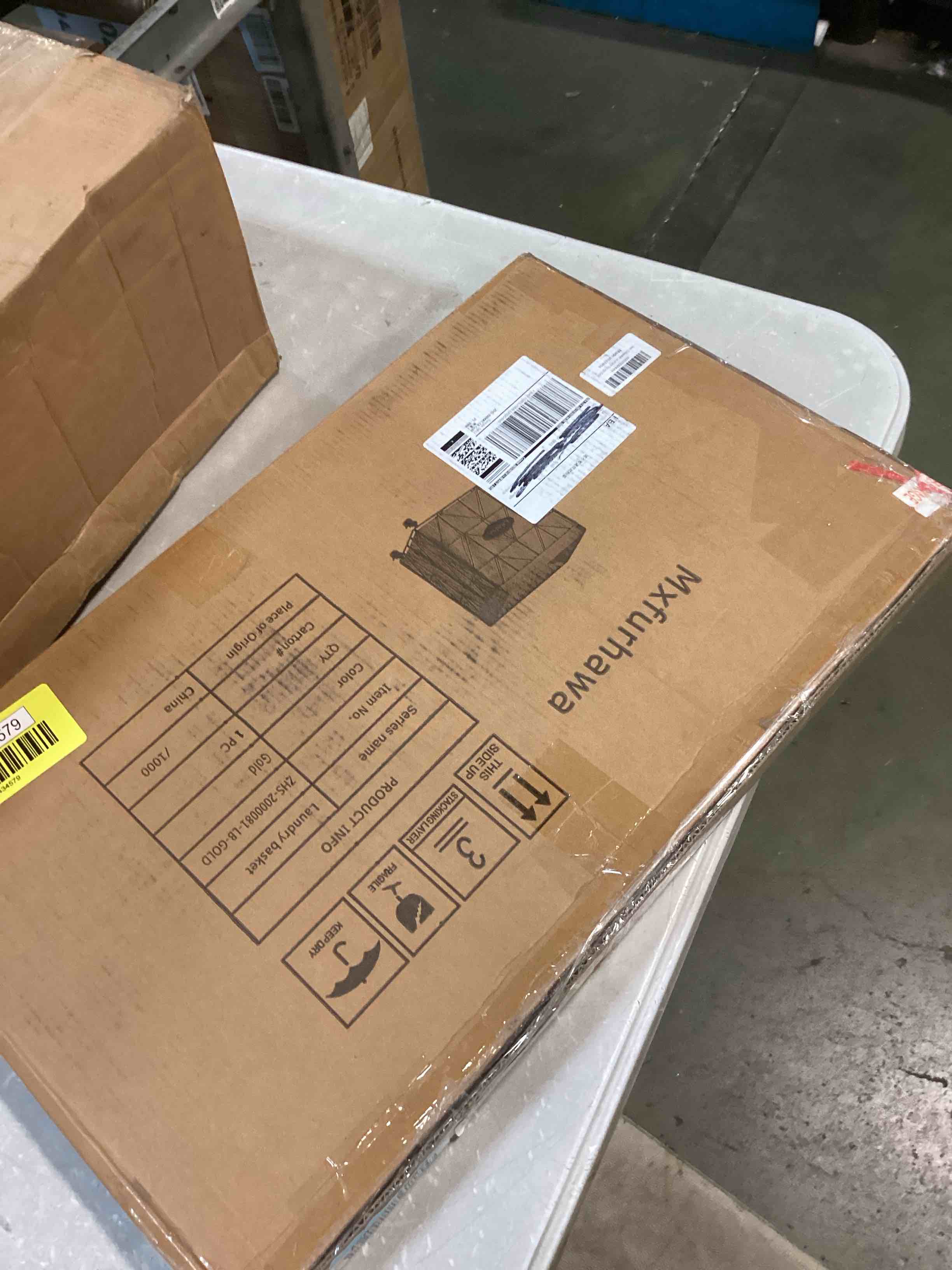 https://s3.amazonaws.com/lotting-images-prod/bidfta/YEL6434579_1718451184985.jpeg