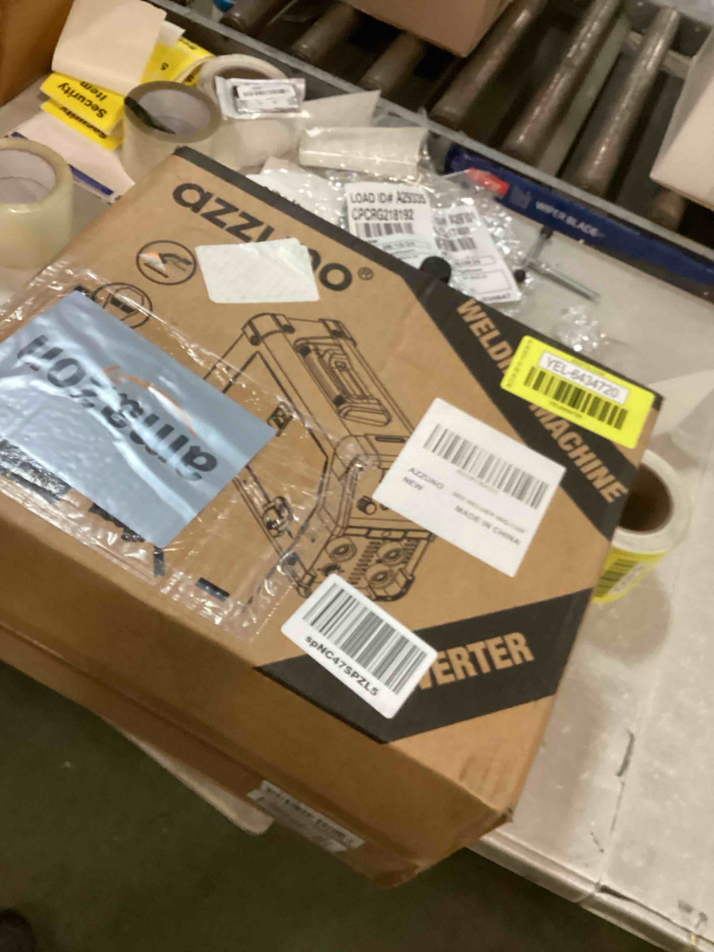 https://s3.amazonaws.com/lotting-images-prod/bidfta/YEL6434720_1718469140851.jpeg