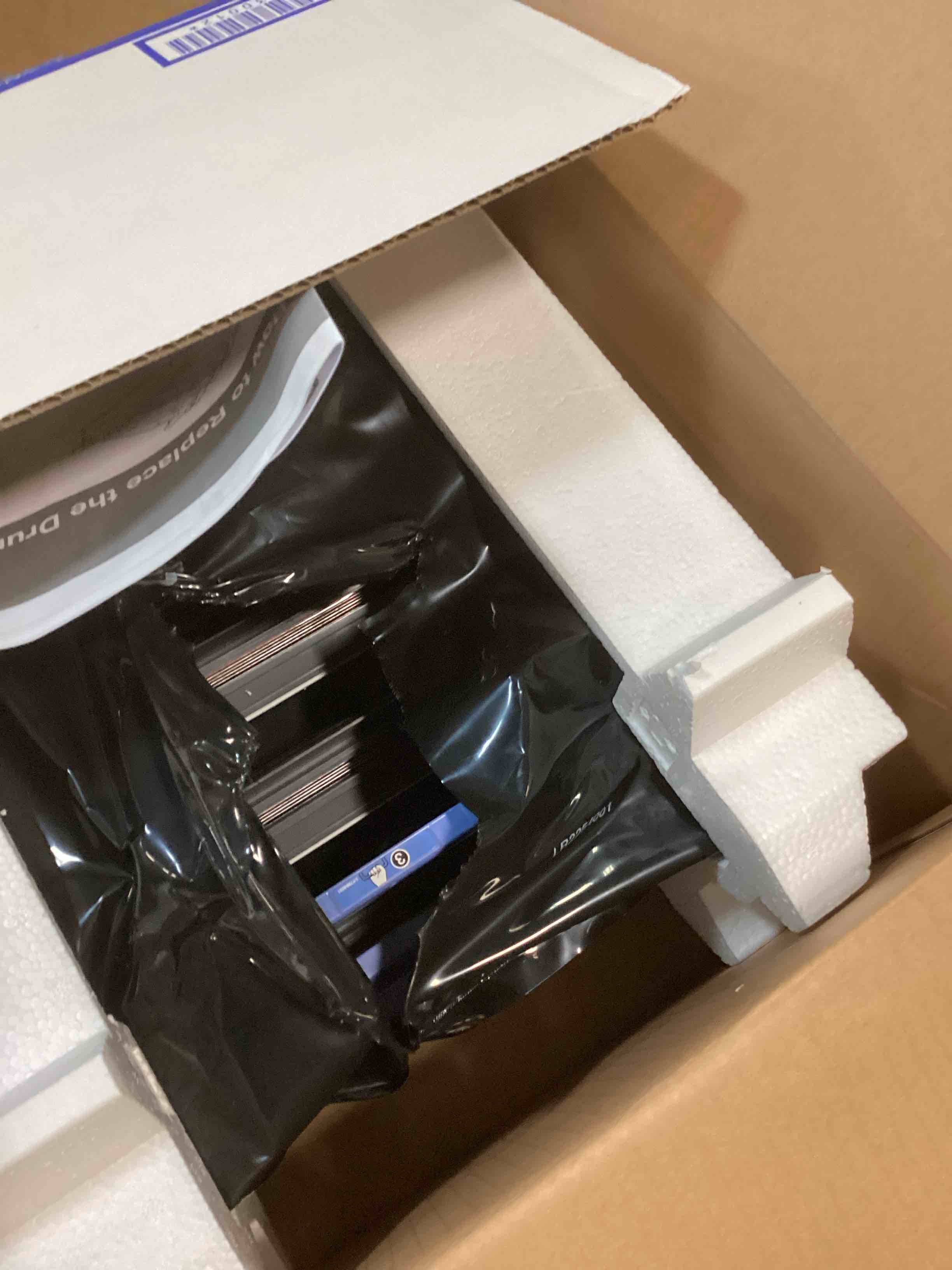 https://s3.amazonaws.com/lotting-images-prod/bidfta/YEL6435195_1718736252268.jpeg
