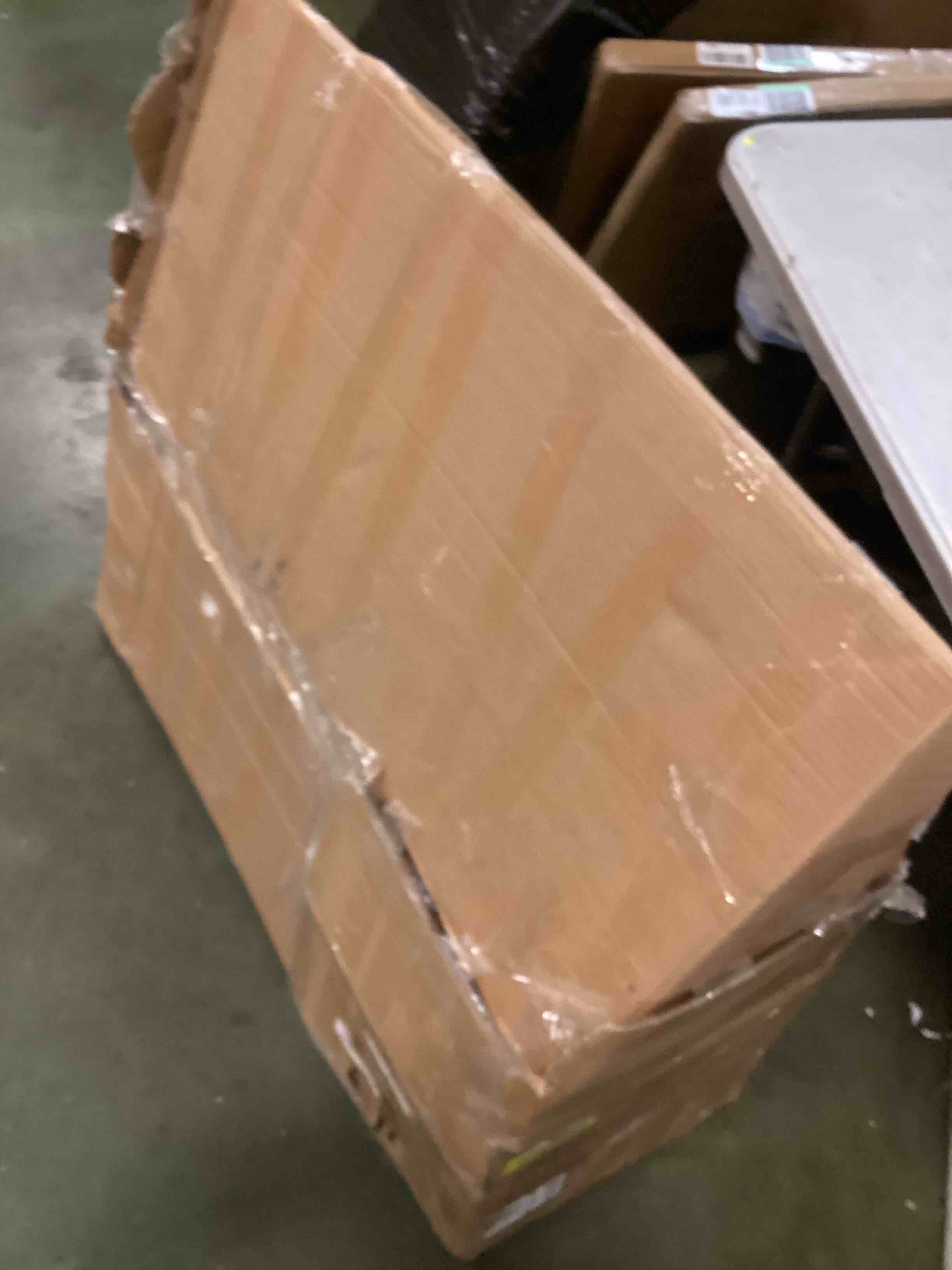 https://s3.amazonaws.com/lotting-images-prod/bidfta/YEL6435328_1718807550819.jpeg