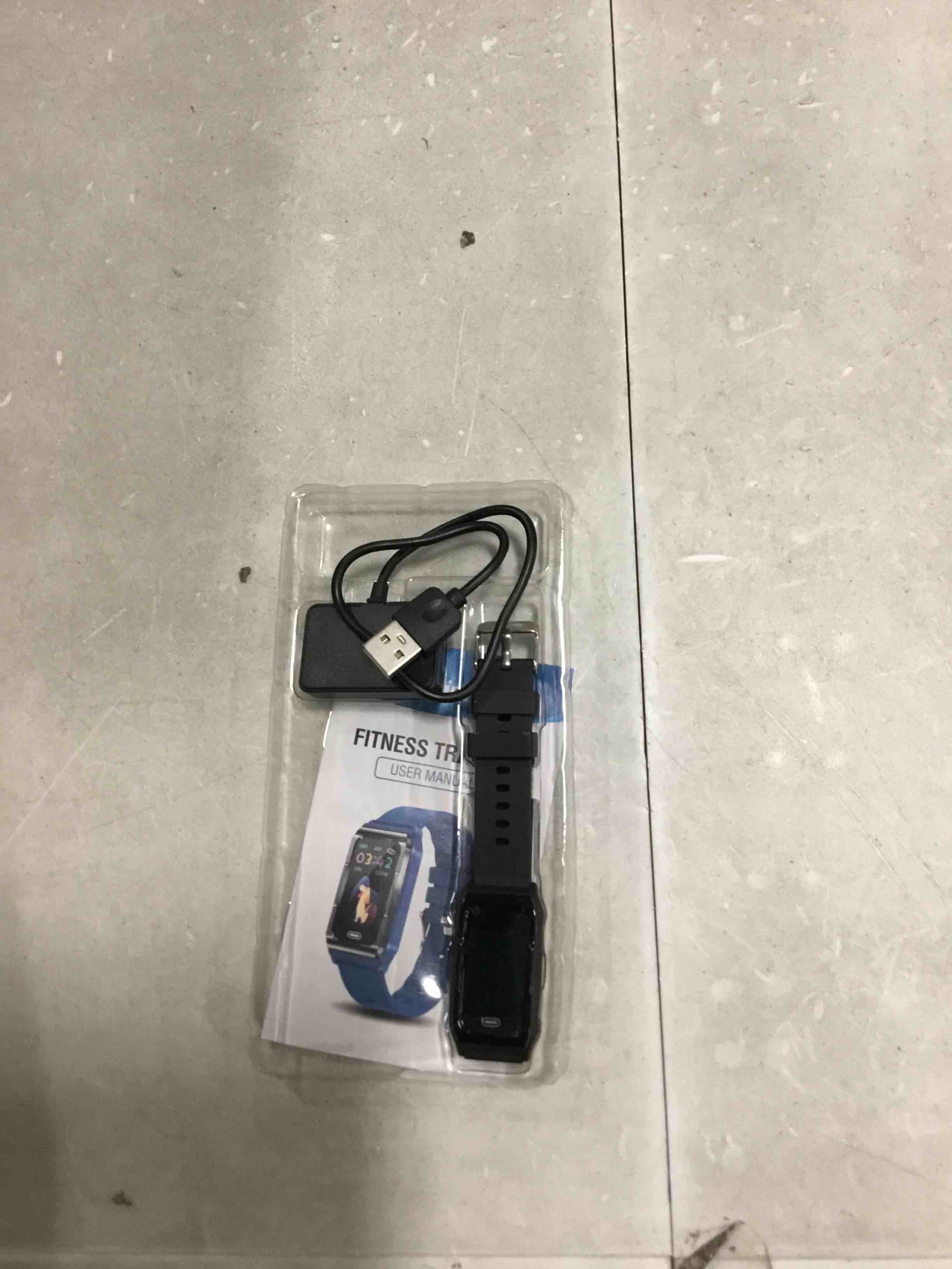 https://s3.amazonaws.com/lotting-images-prod/bidfta/YEL6435521_1717860867188.jpeg