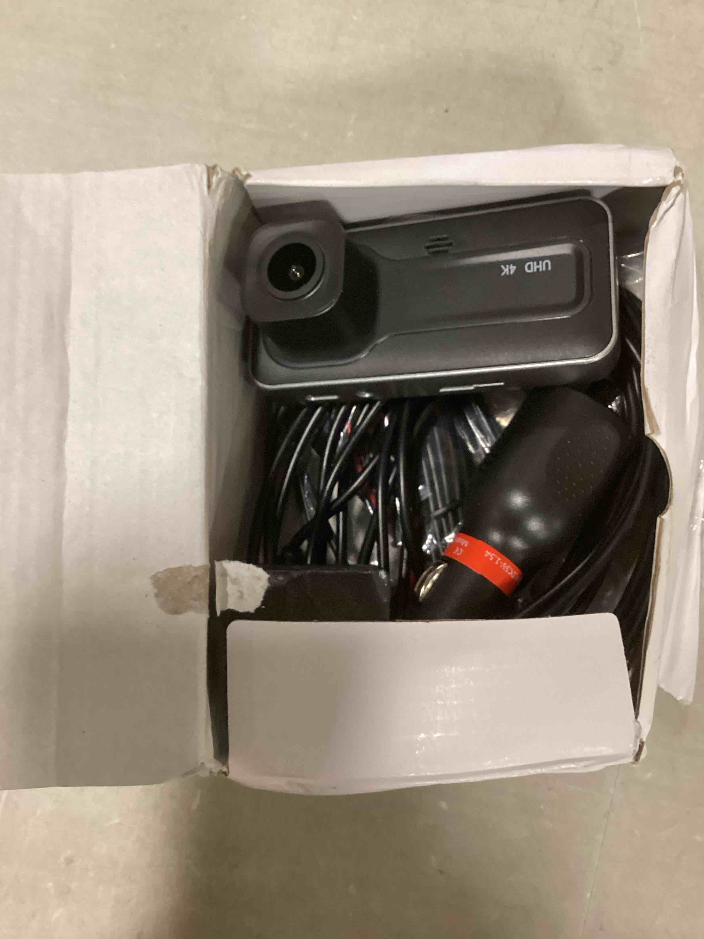 https://s3.amazonaws.com/lotting-images-prod/bidfta/YEL6436604_1718636979994.jpeg