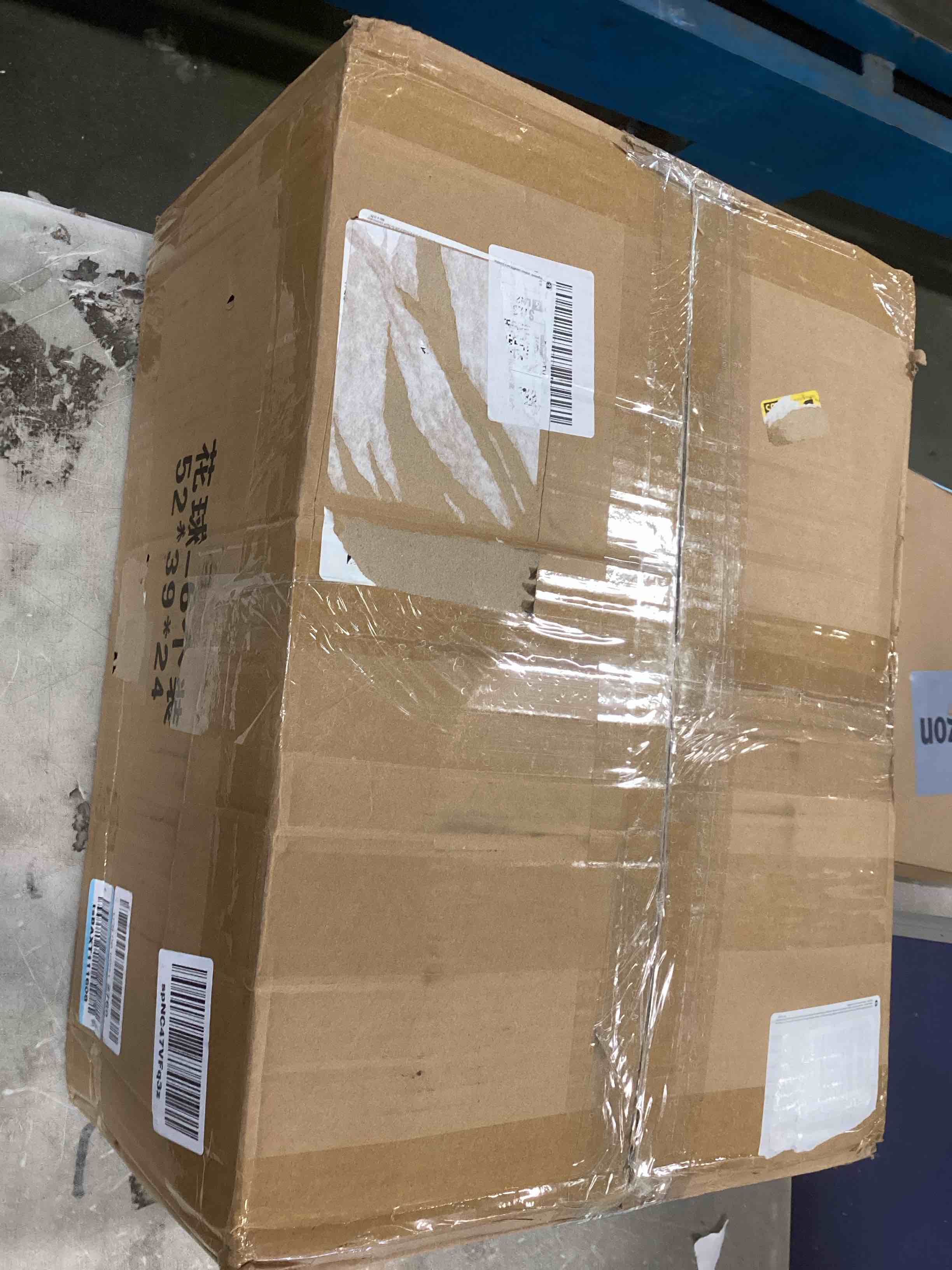 https://s3.amazonaws.com/lotting-images-prod/bidfta/YEL6436972_1718296214991.jpeg