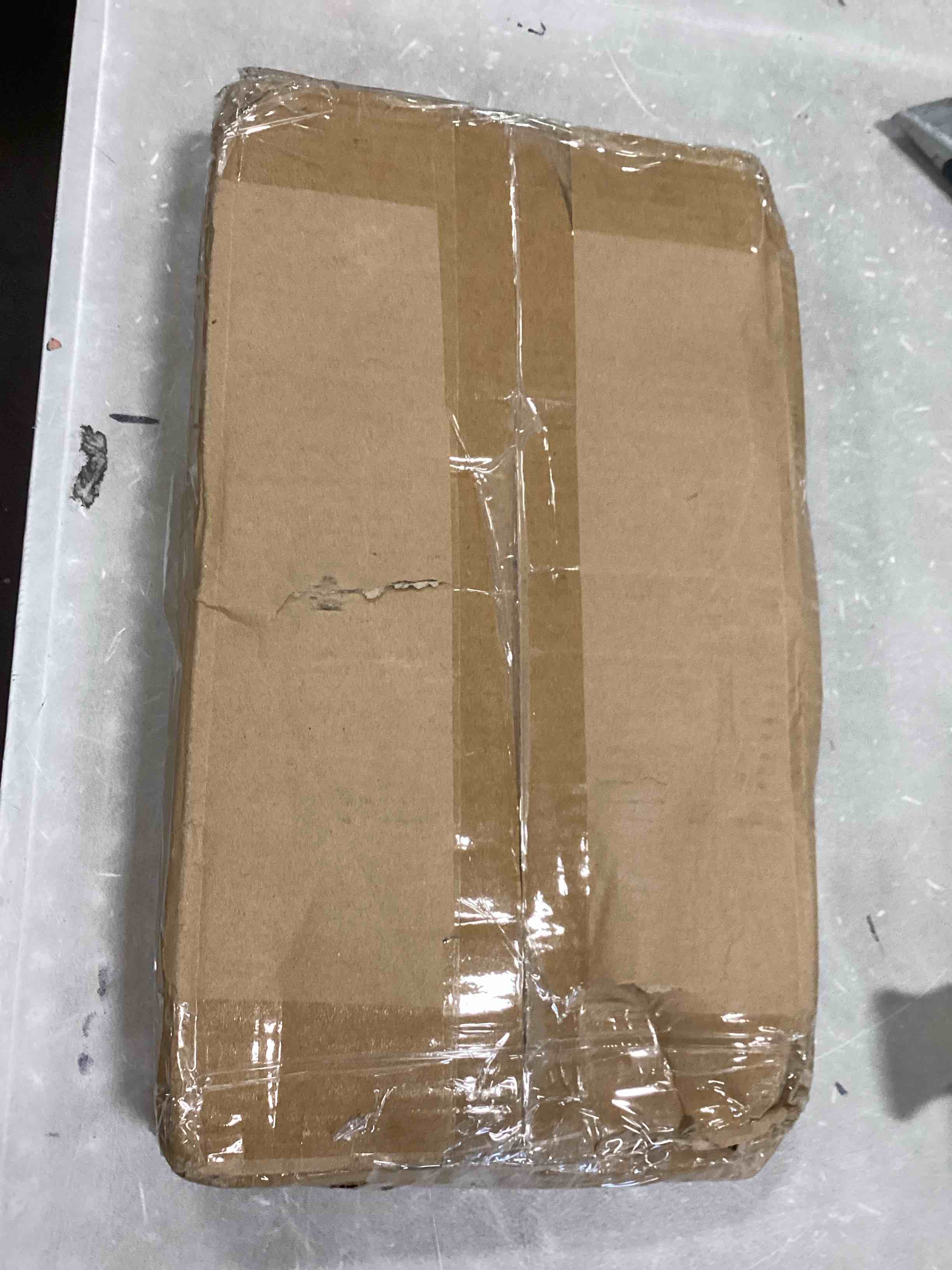 https://s3.amazonaws.com/lotting-images-prod/bidfta/YEL6437591_1718395986175.jpeg