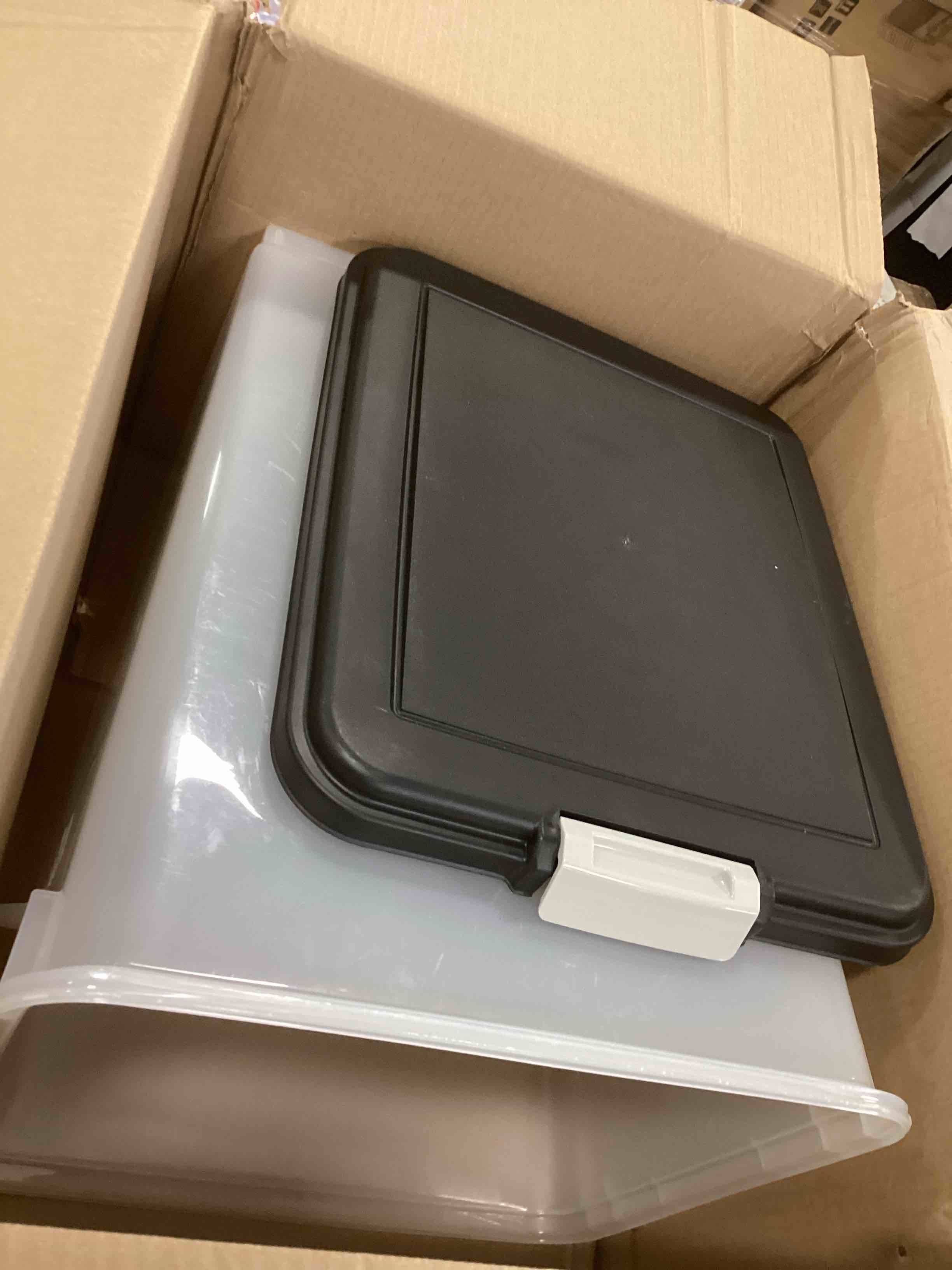 https://s3.amazonaws.com/lotting-images-prod/bidfta/YEL6438141_1718717761954.jpeg