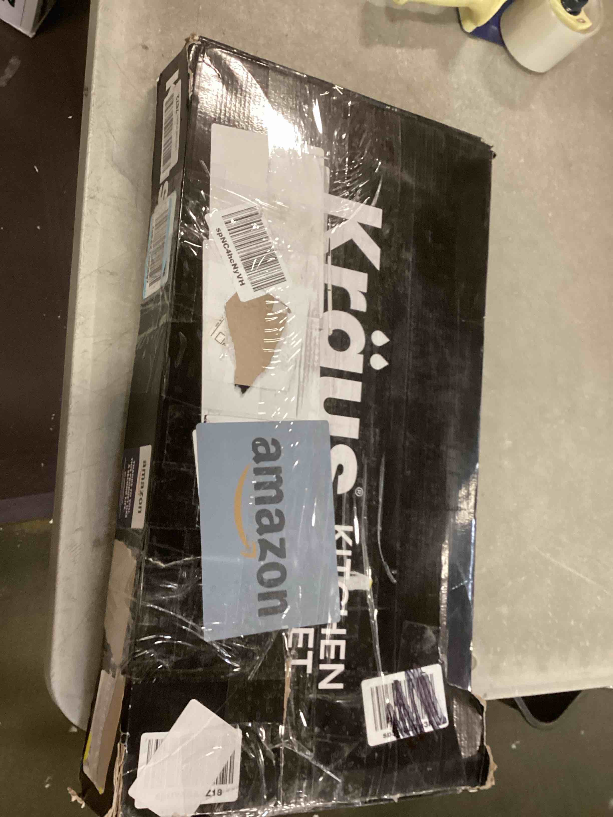 https://s3.amazonaws.com/lotting-images-prod/bidfta/YEL6438162_1718725929867.jpeg