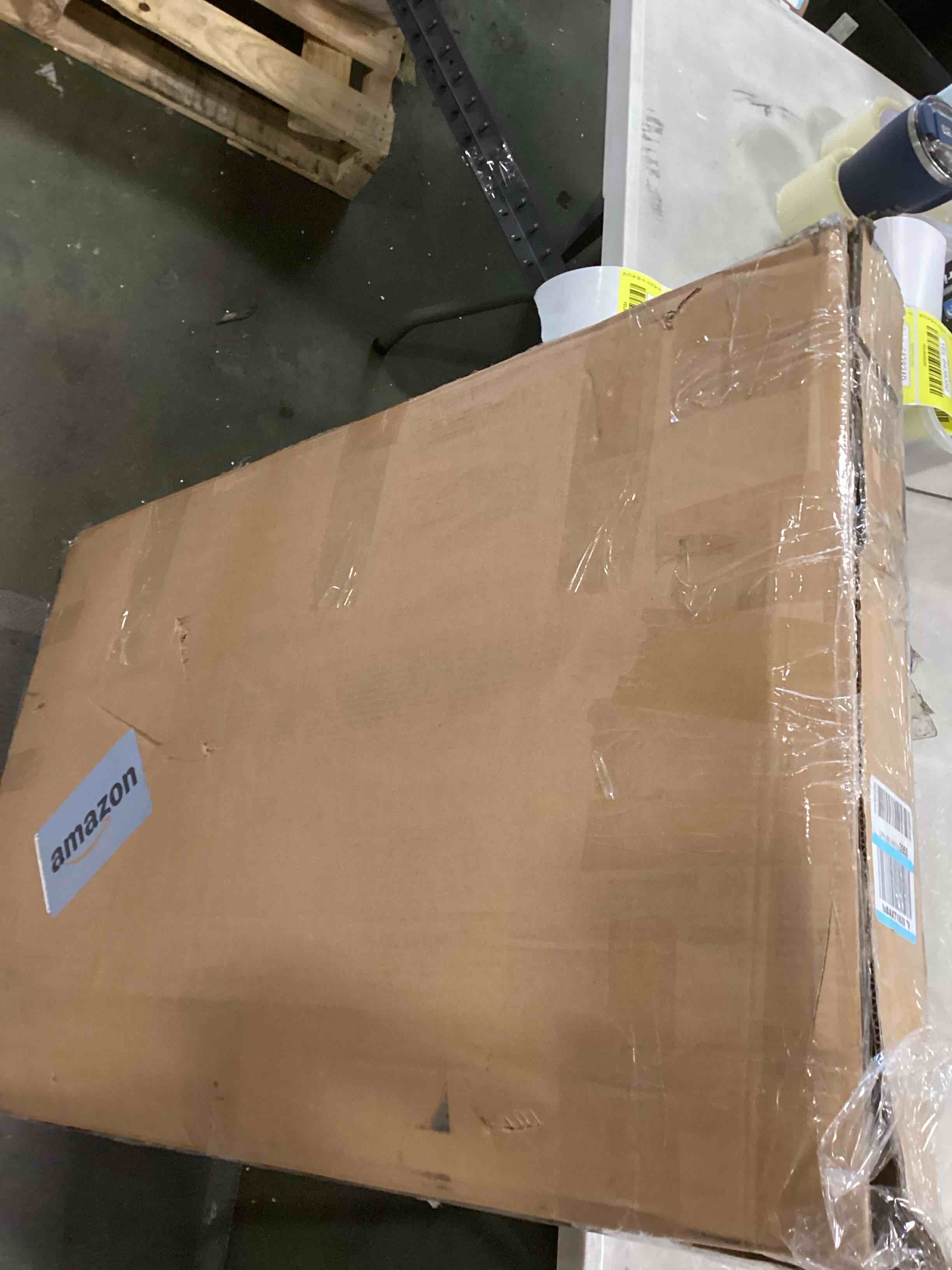https://s3.amazonaws.com/lotting-images-prod/bidfta/YEL6438344_1718802907482.jpeg