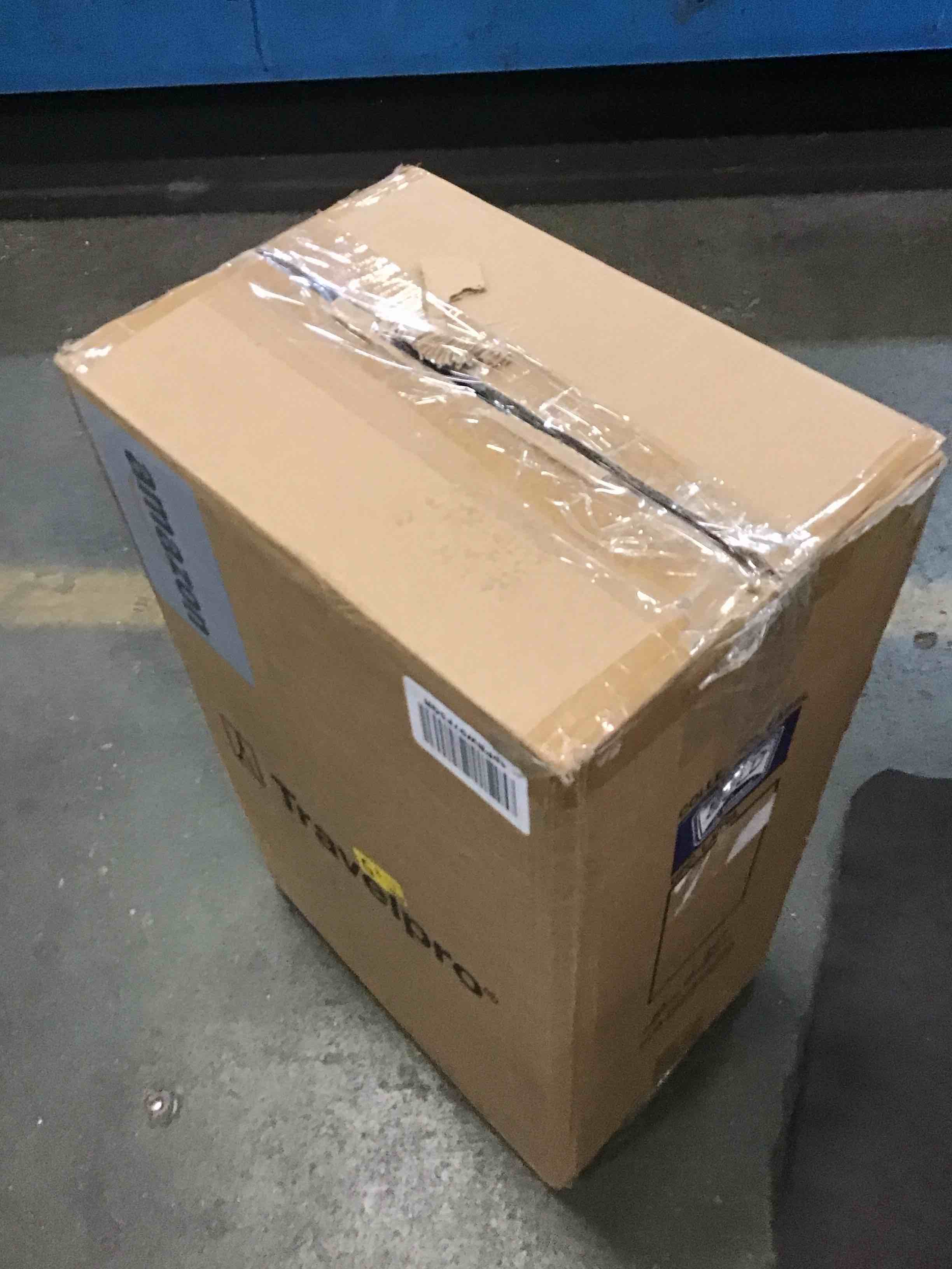 https://s3.amazonaws.com/lotting-images-prod/bidfta/YEL6438470_1718215524208.jpeg