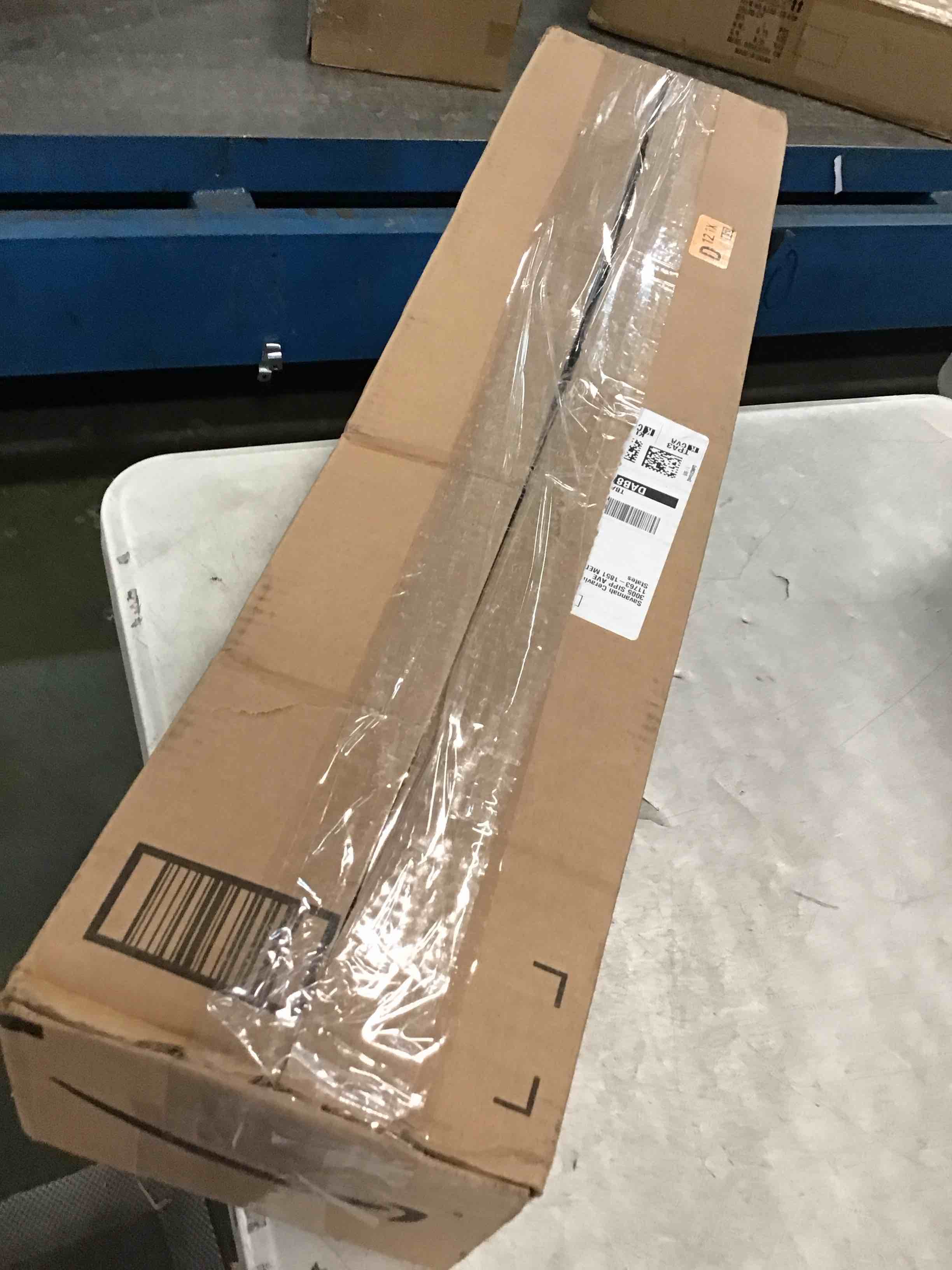 https://s3.amazonaws.com/lotting-images-prod/bidfta/YEL6439088_1718456277135.jpeg