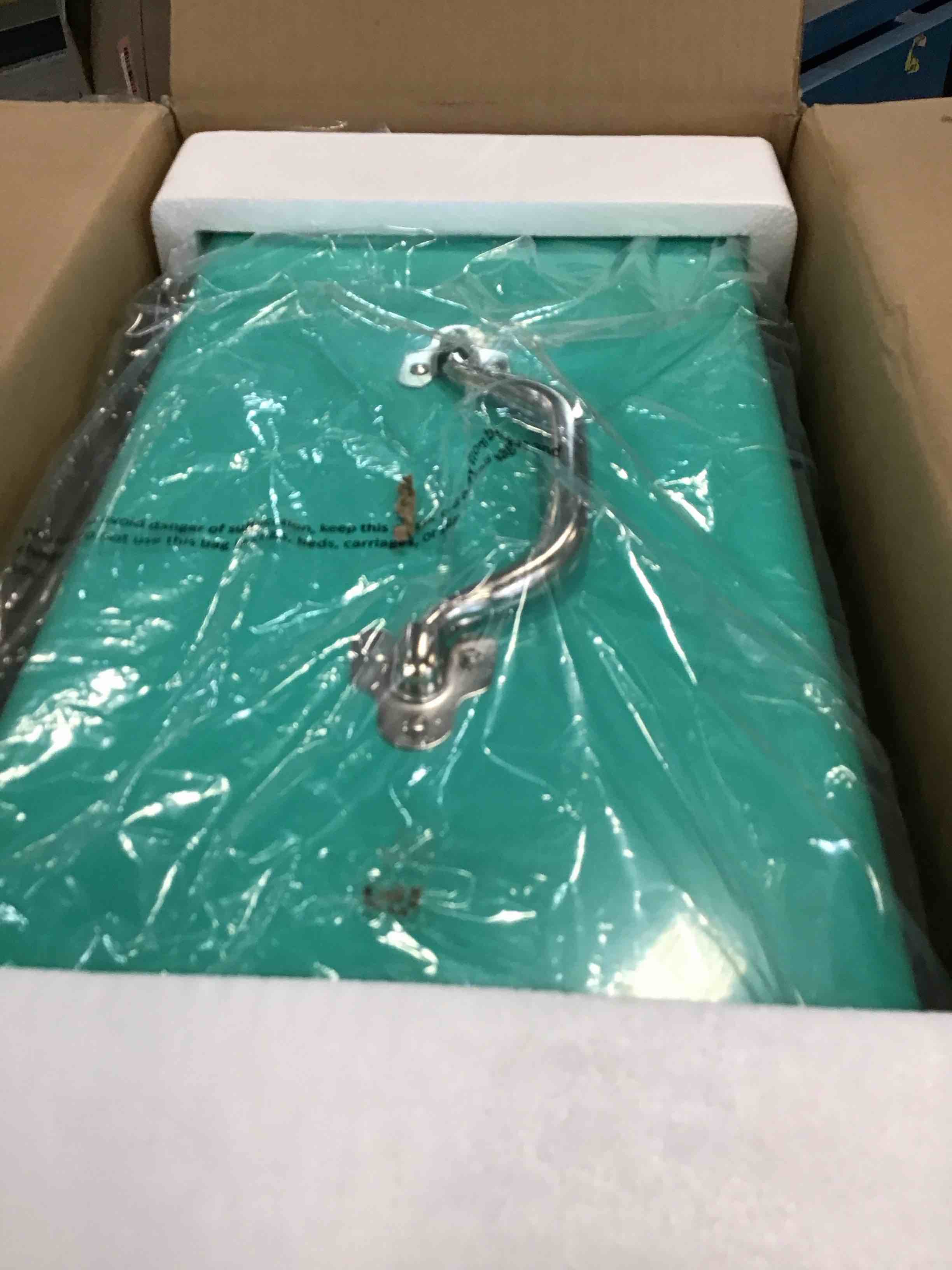 https://s3.amazonaws.com/lotting-images-prod/bidfta/YEL6439185_1718469413732.jpeg