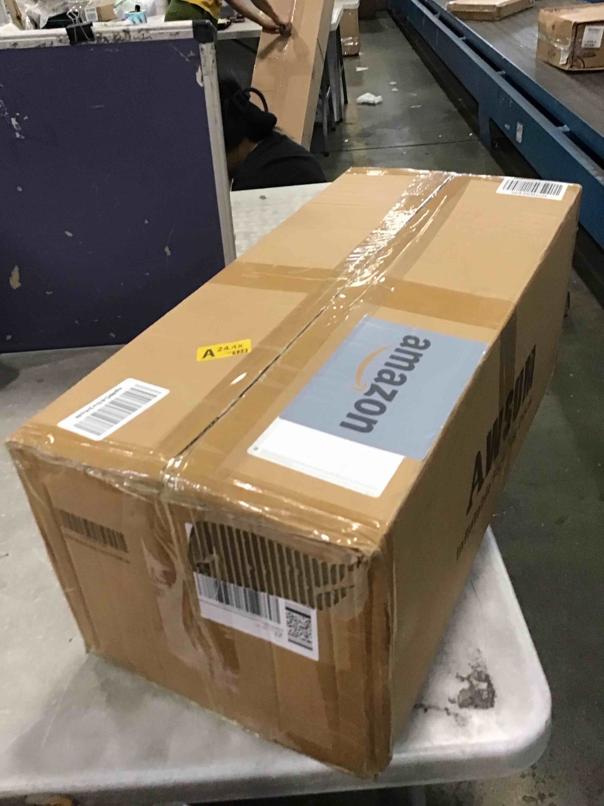 https://s3.amazonaws.com/lotting-images-prod/bidfta/YEL6439340_1718634559461.jpeg