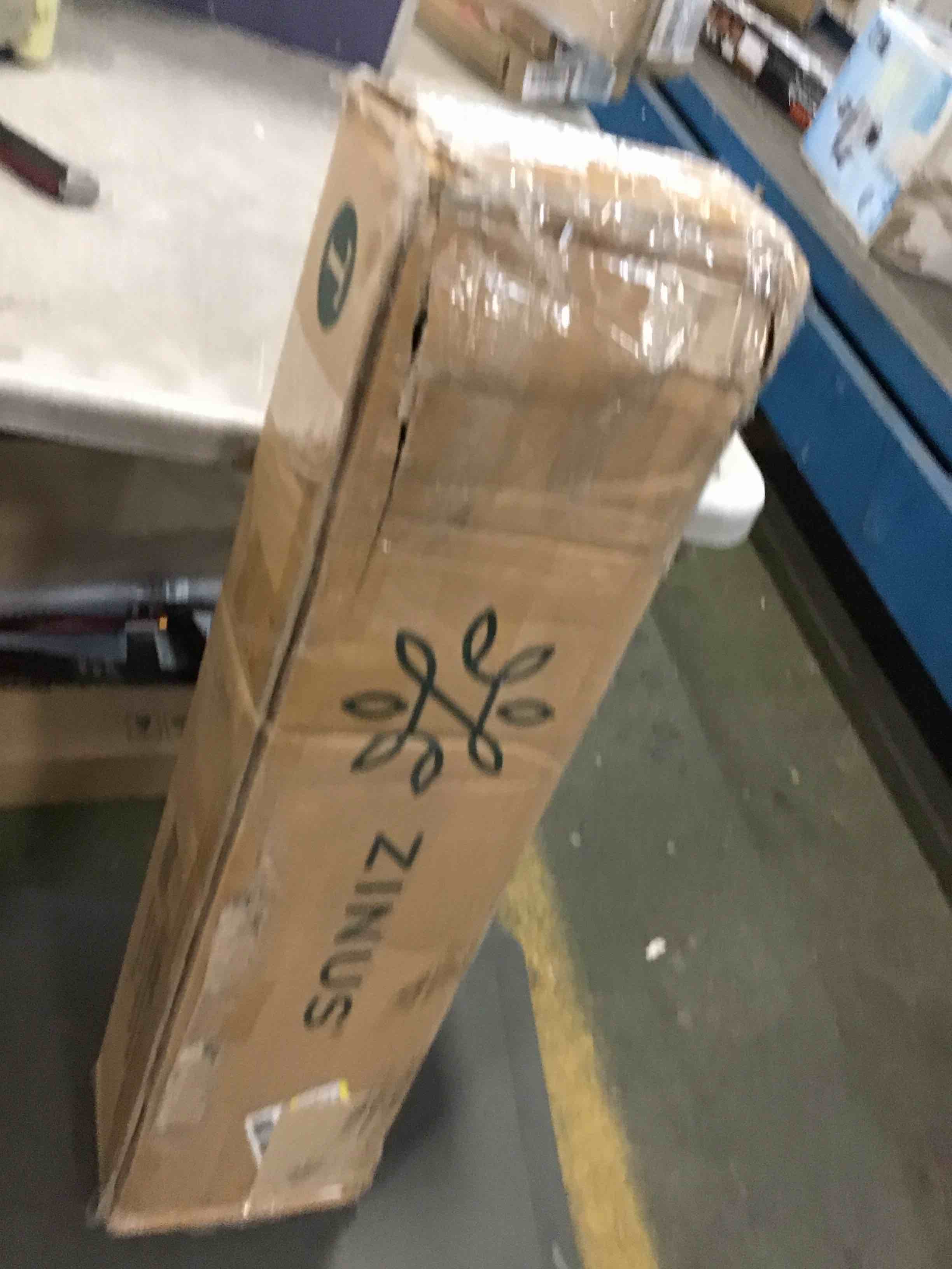 https://s3.amazonaws.com/lotting-images-prod/bidfta/YEL6439498_1718655397244.jpeg