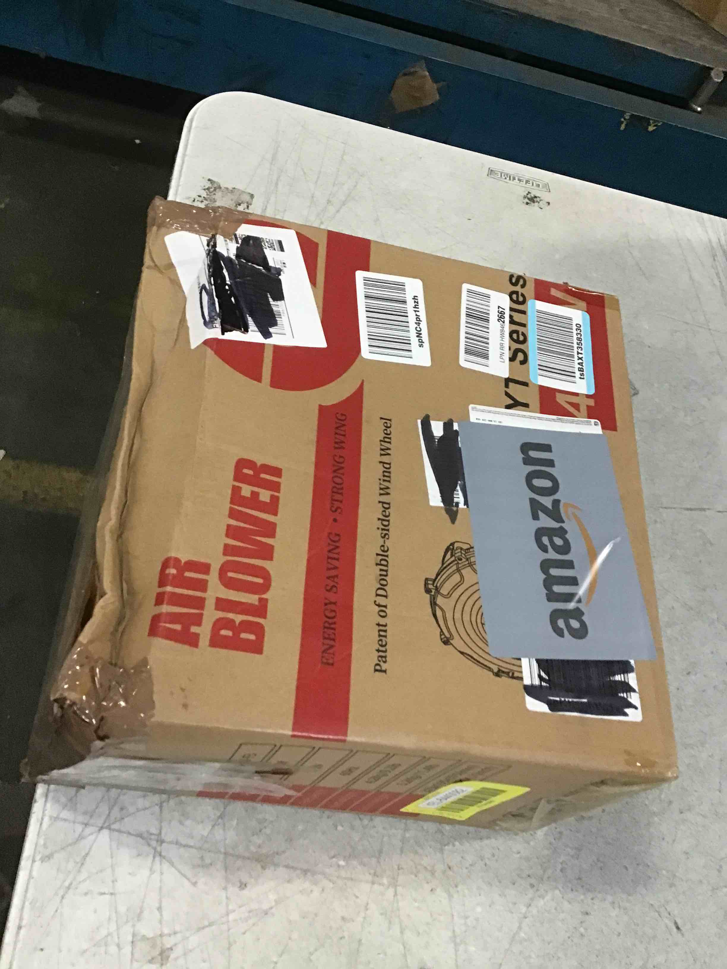 https://s3.amazonaws.com/lotting-images-prod/bidfta/YEL6440082_1717603949442.jpeg