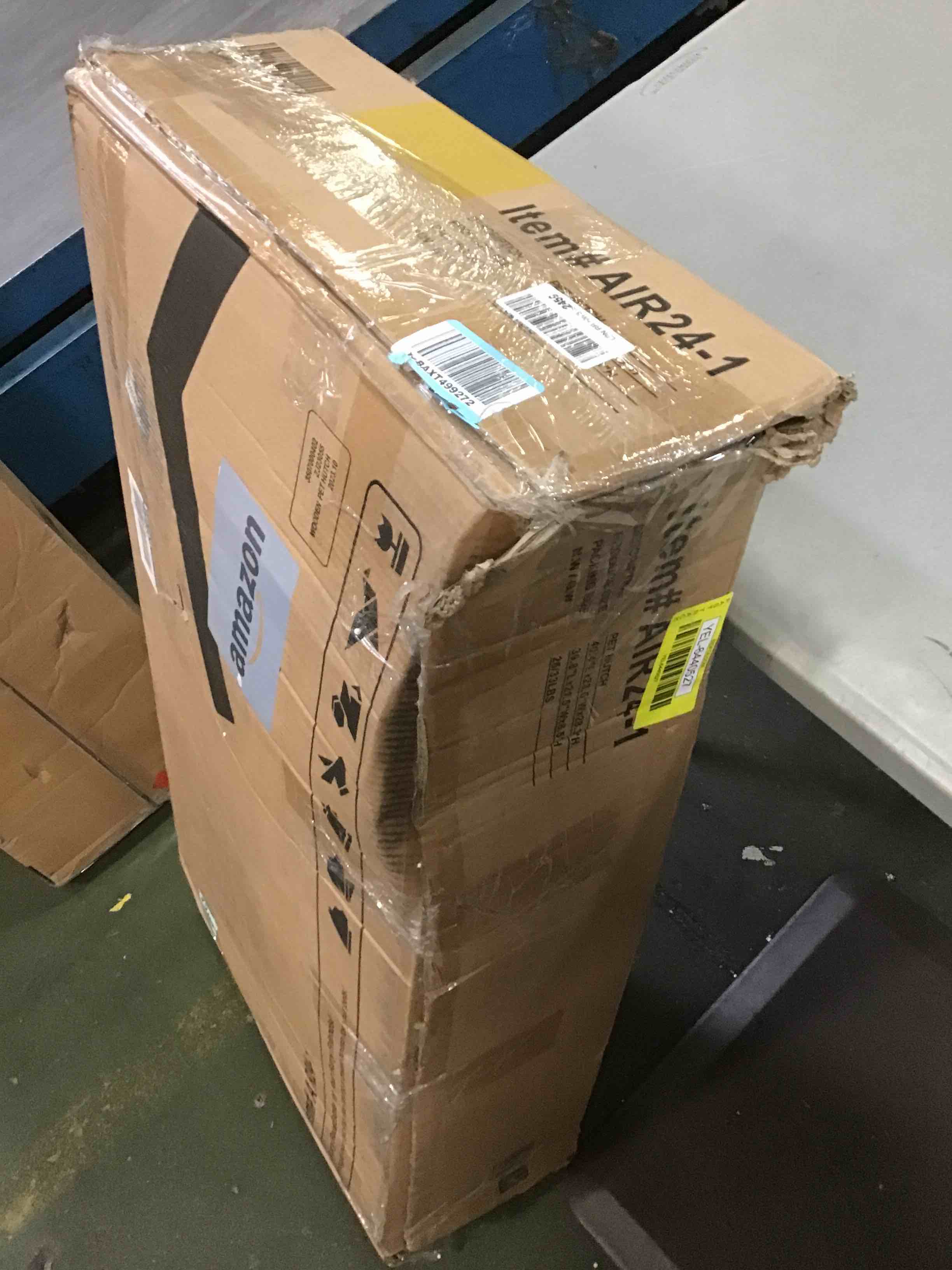 https://s3.amazonaws.com/lotting-images-prod/bidfta/YEL6440527_1717771479730.jpeg