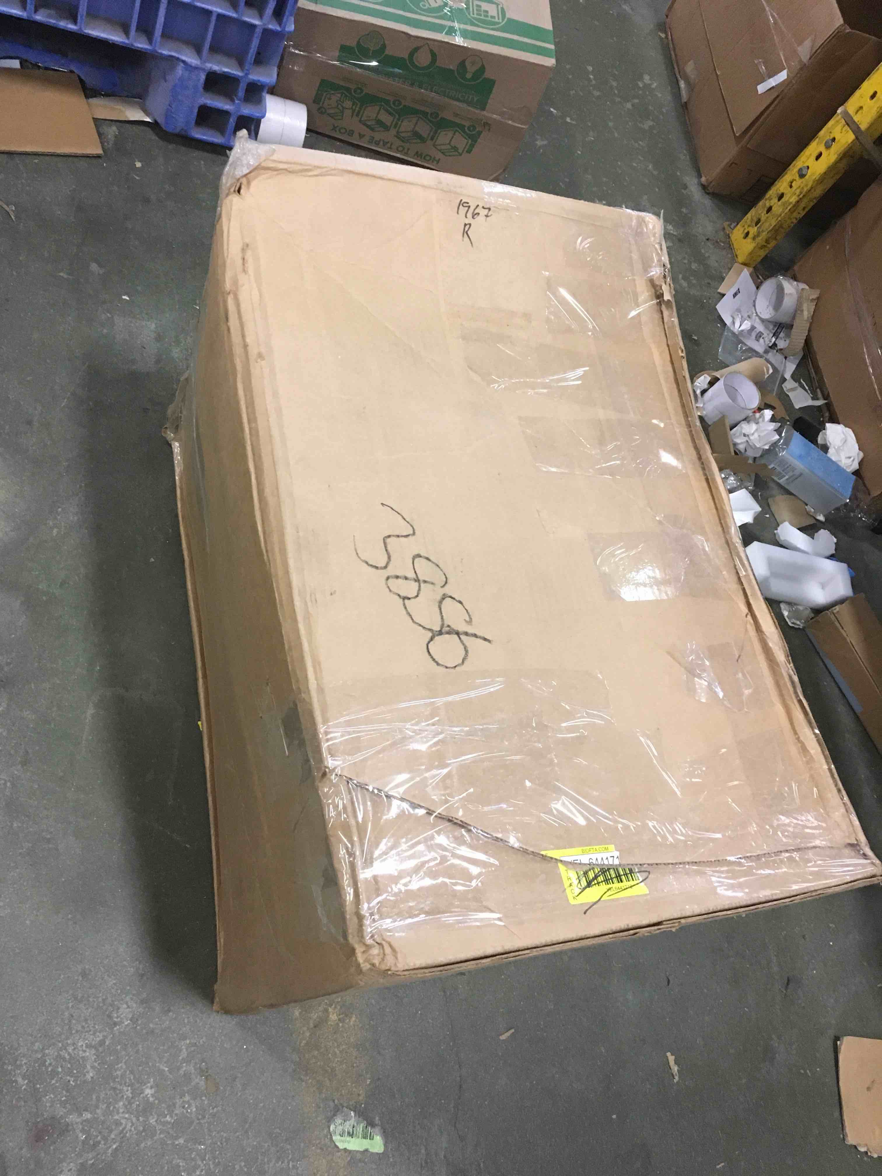 https://s3.amazonaws.com/lotting-images-prod/bidfta/YEL6441746_1717699378904.jpeg