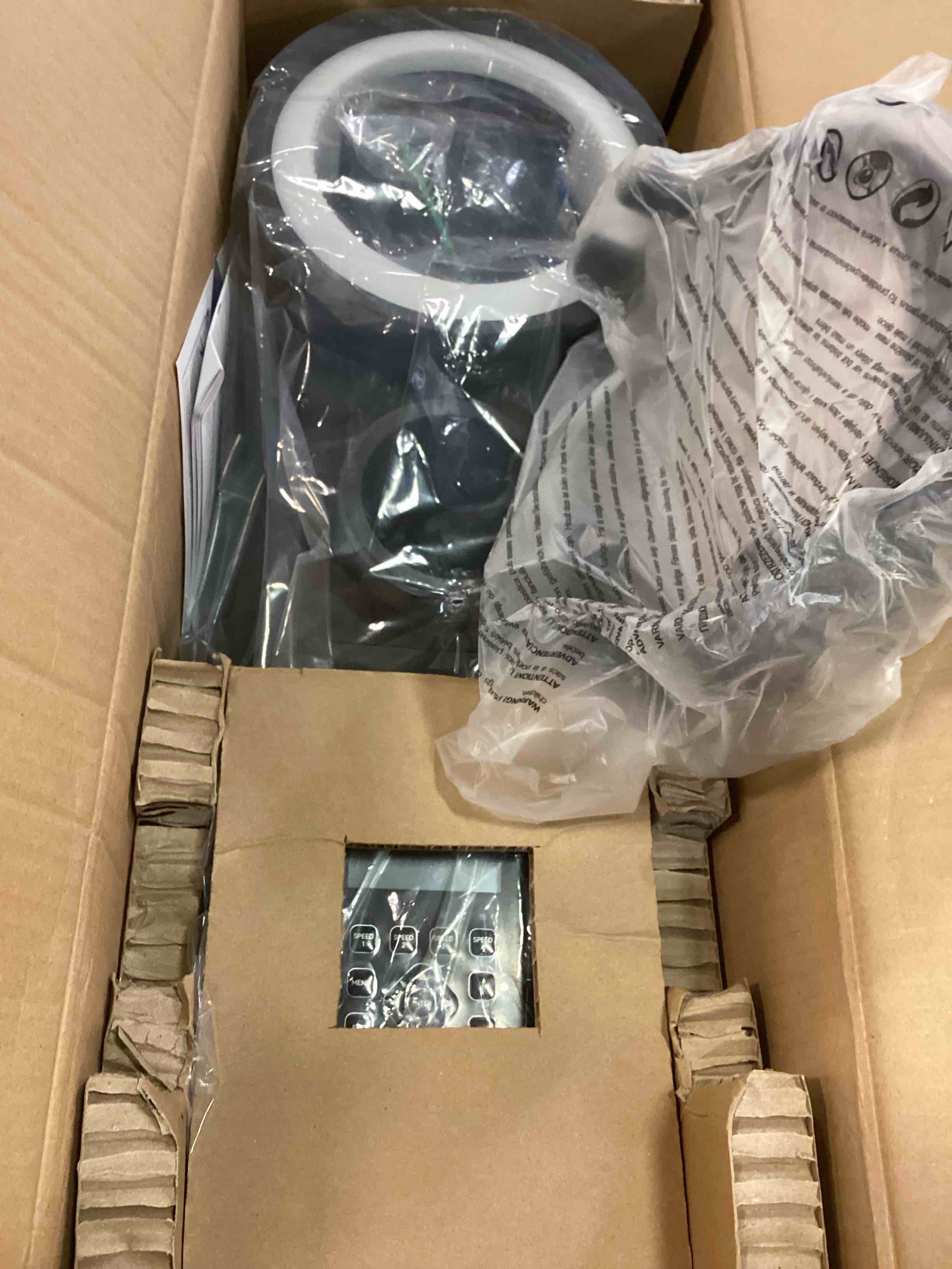https://s3.amazonaws.com/lotting-images-prod/bidfta/YEL6442157_1718039950514.jpeg