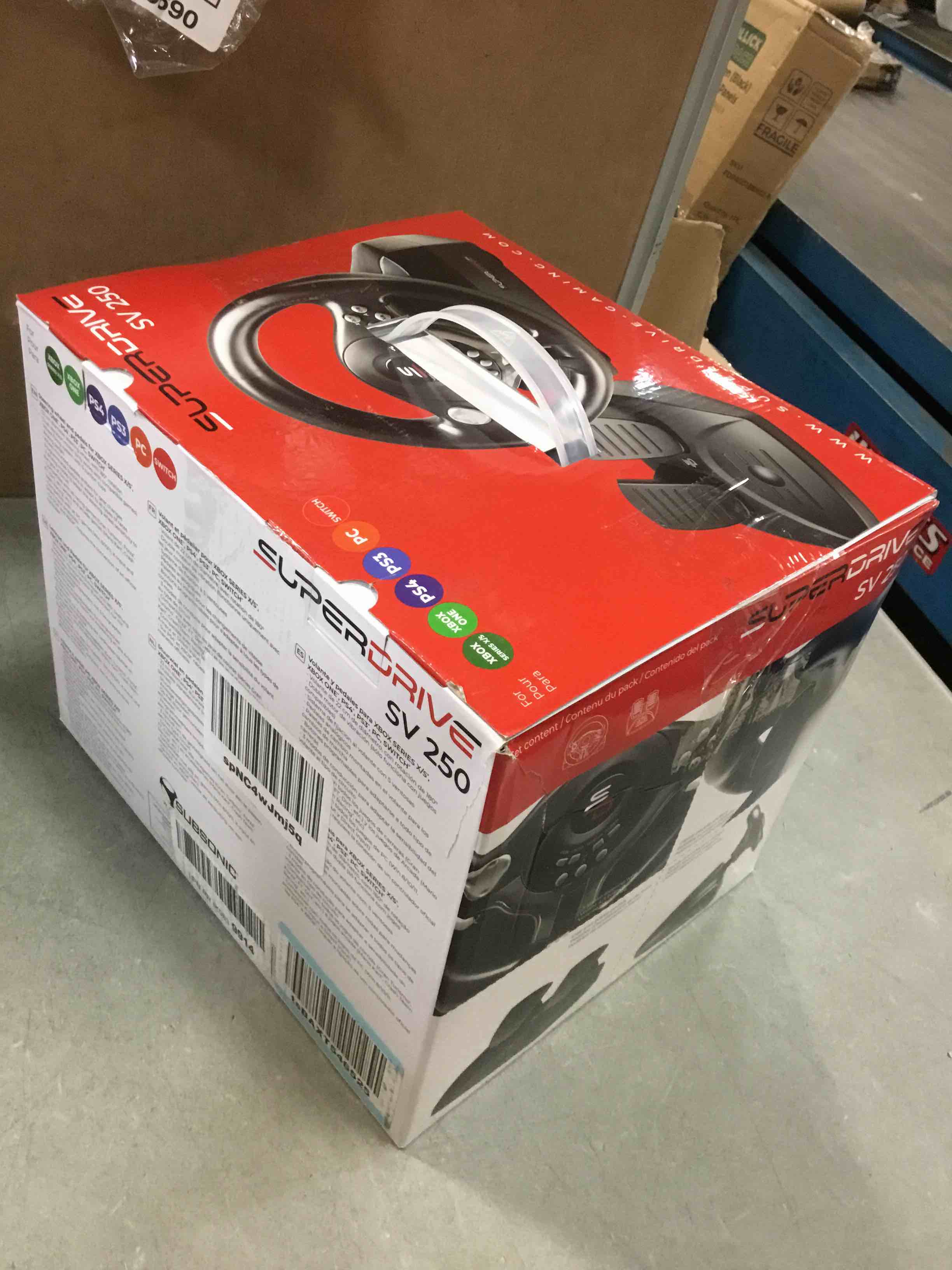 https://s3.amazonaws.com/lotting-images-prod/bidfta/YEL6442219_1718048545455.jpeg