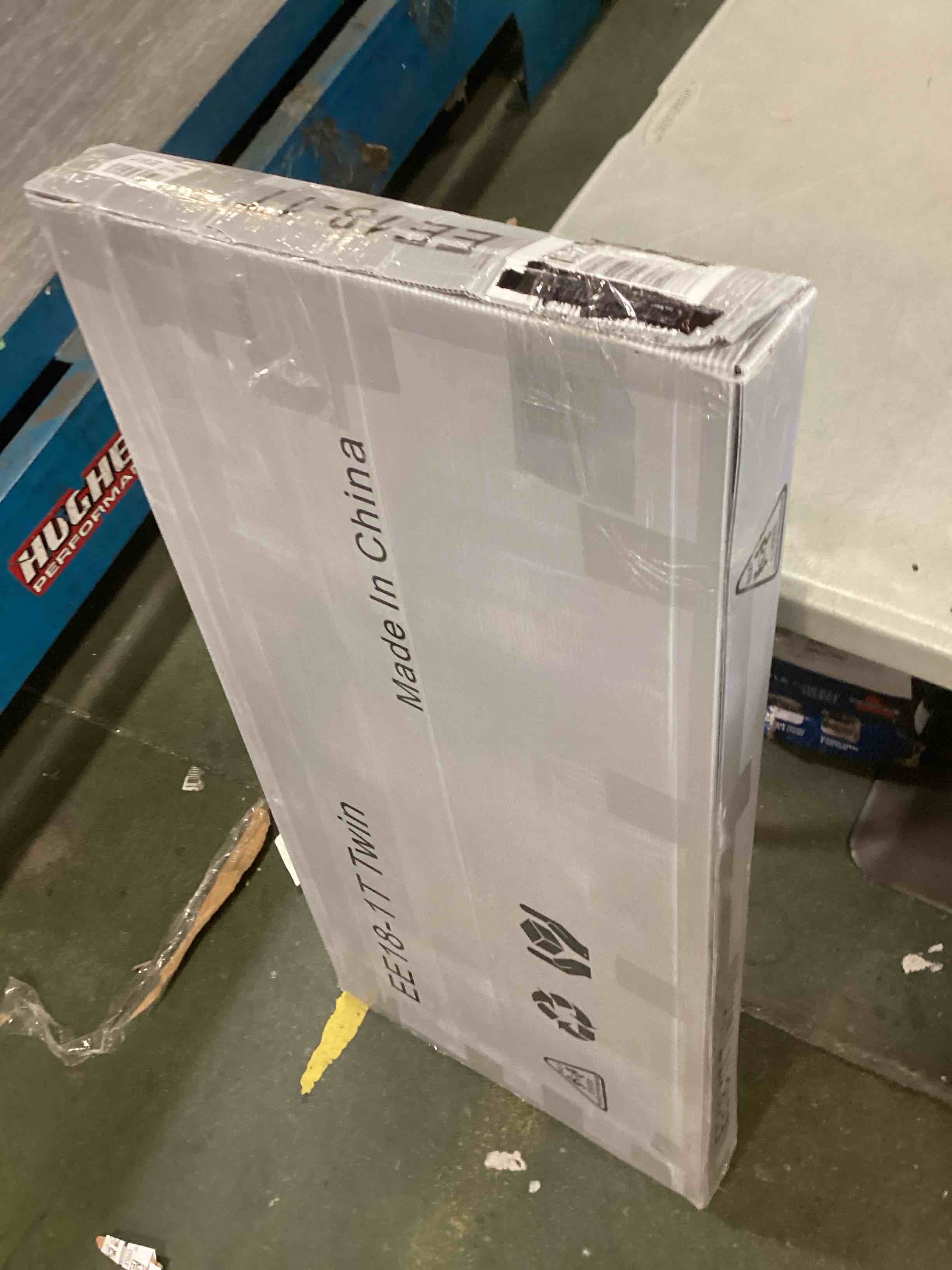 https://s3.amazonaws.com/lotting-images-prod/bidfta/YEL6442406_1718122074532.jpeg