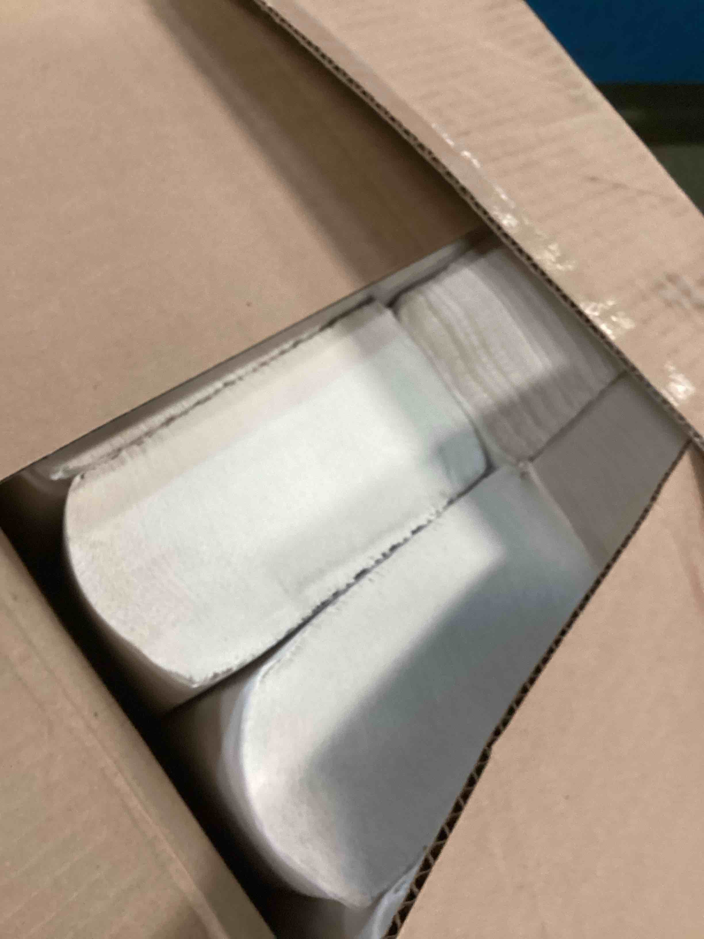 https://s3.amazonaws.com/lotting-images-prod/bidfta/YEL6443108_1717675356107.jpeg