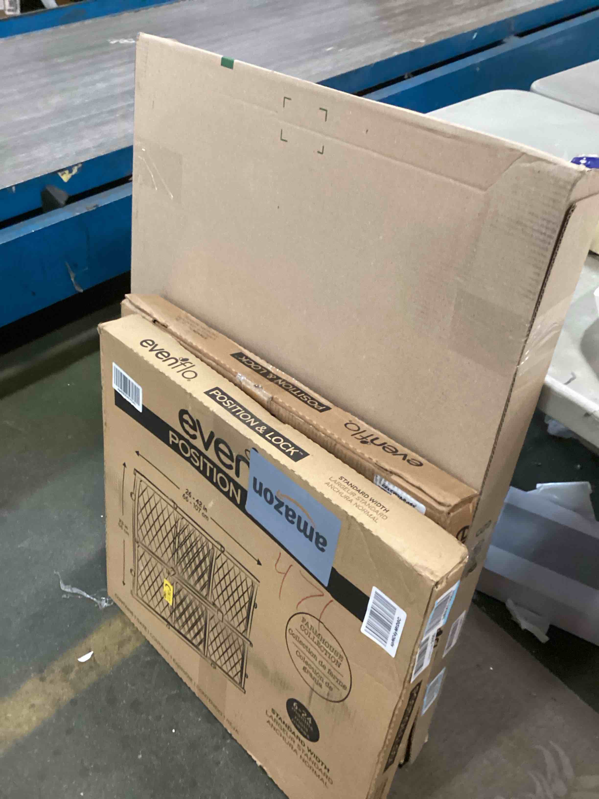 https://s3.amazonaws.com/lotting-images-prod/bidfta/YEL6443306_1717695337641.jpeg