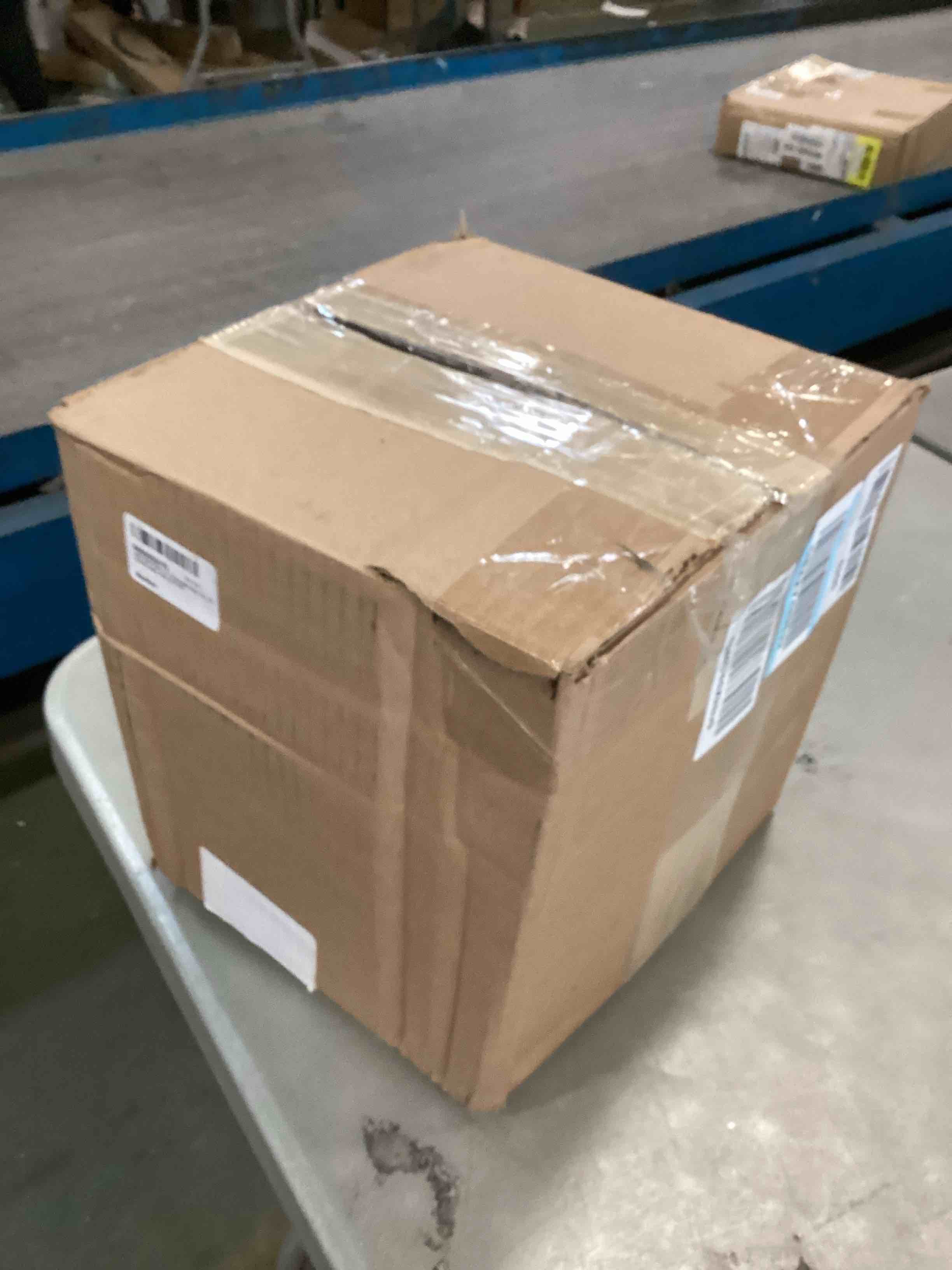 https://s3.amazonaws.com/lotting-images-prod/bidfta/YEL6443365_1717700194887.jpeg
