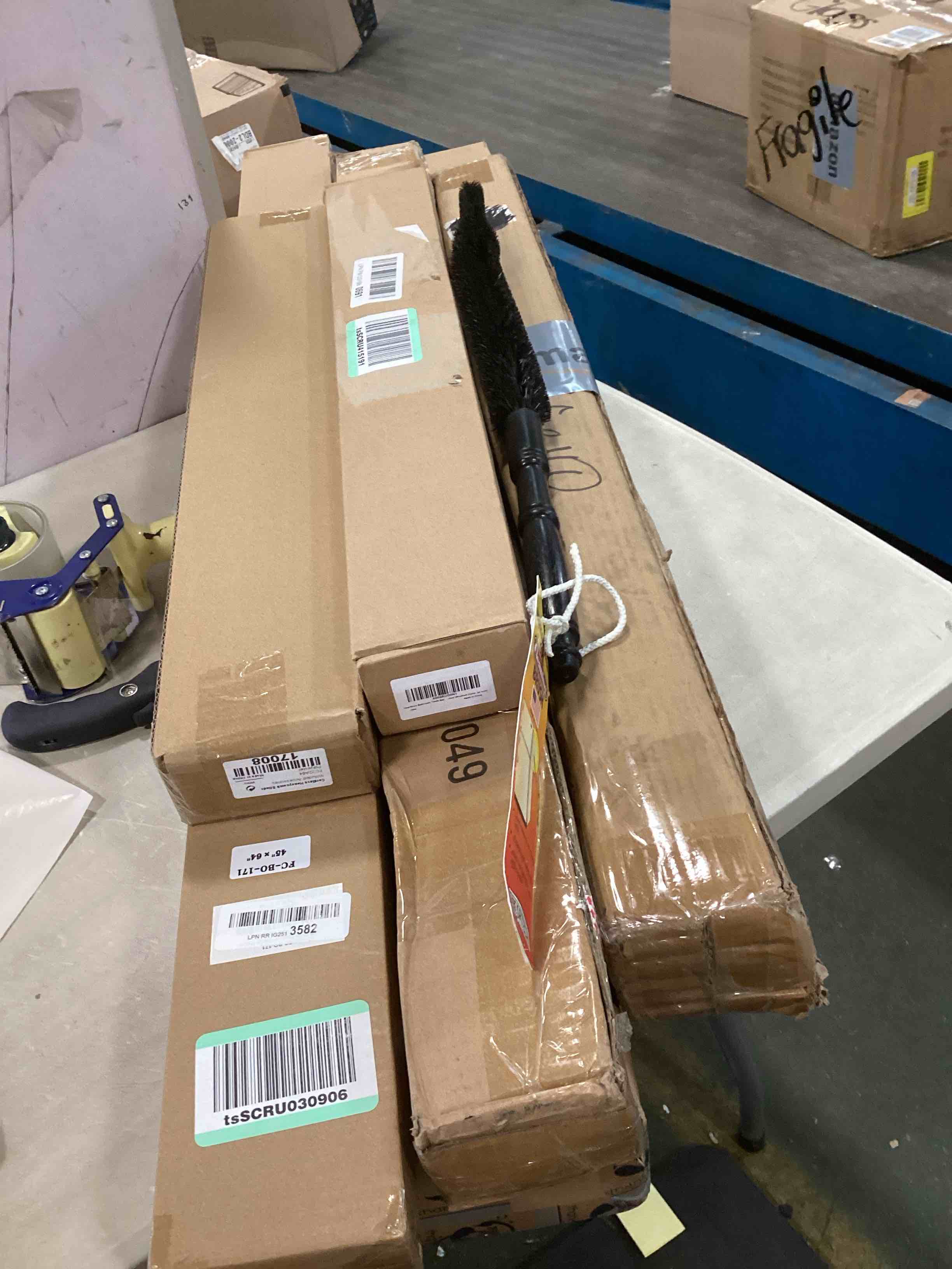 Assorted miscellaneous items for maintenance home ( curtains & cordless) 