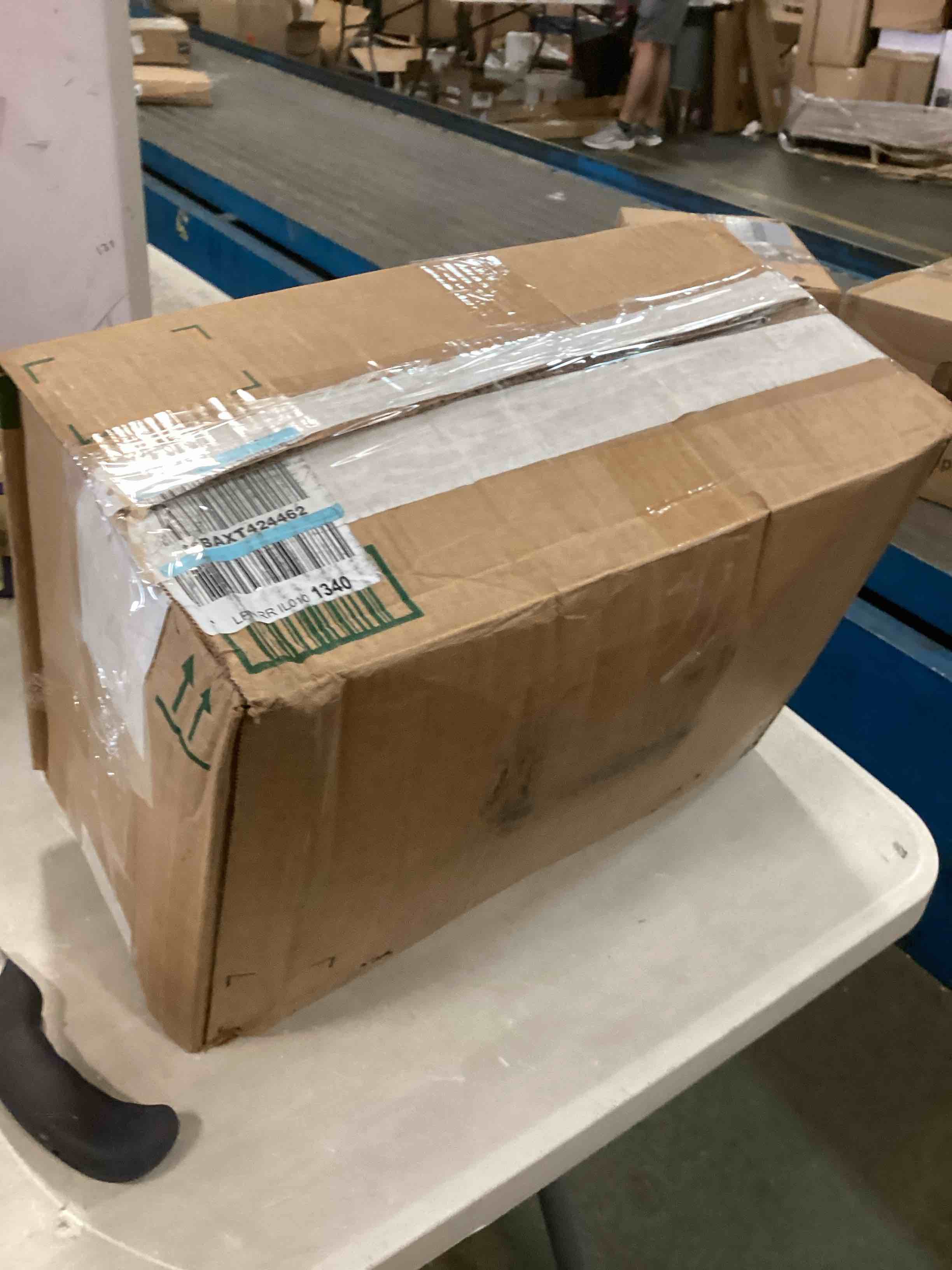https://s3.amazonaws.com/lotting-images-prod/bidfta/YEL6443630_1717782042114.jpeg