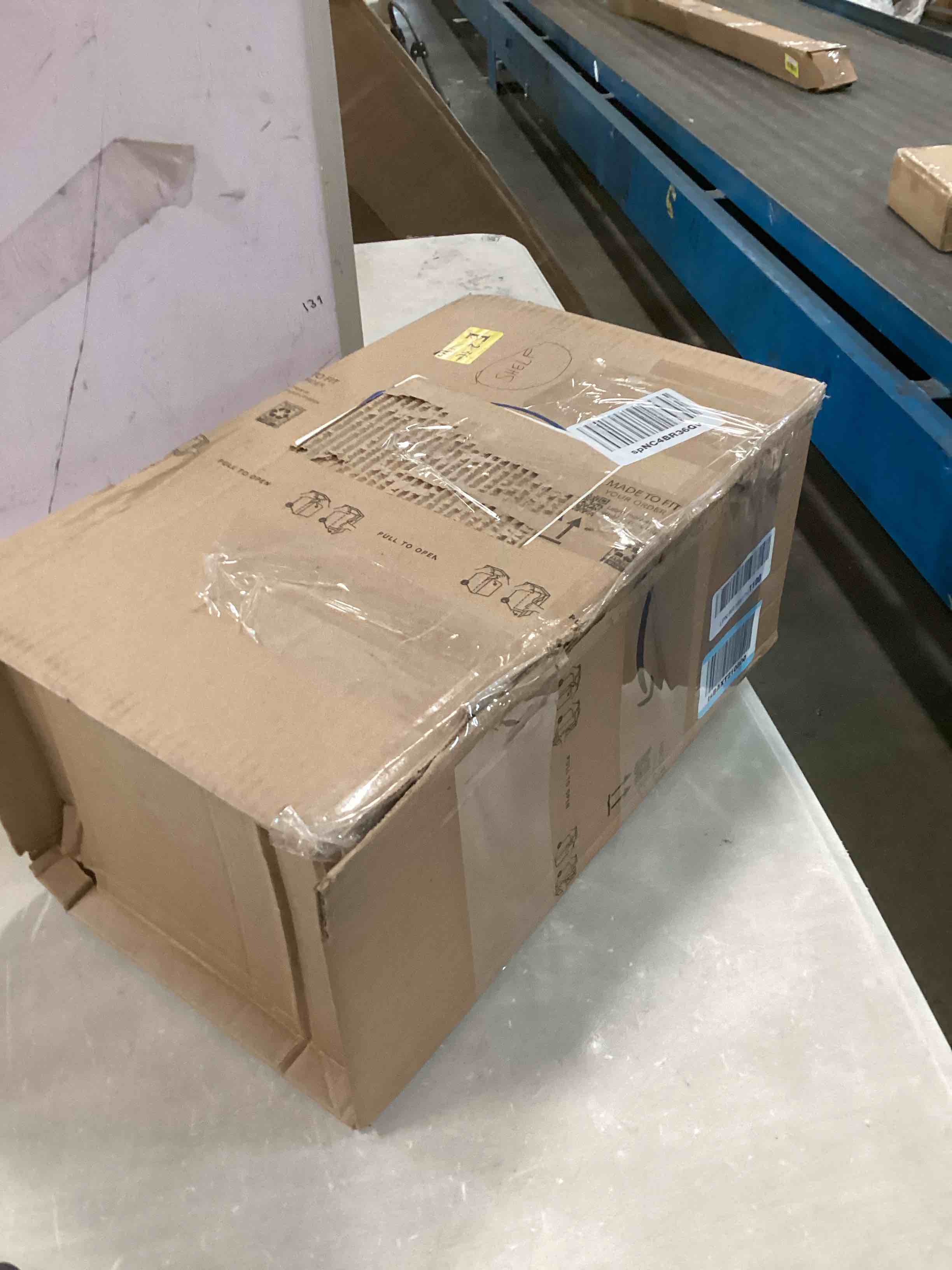 https://s3.amazonaws.com/lotting-images-prod/bidfta/YEL6443644_1717783305622.jpeg