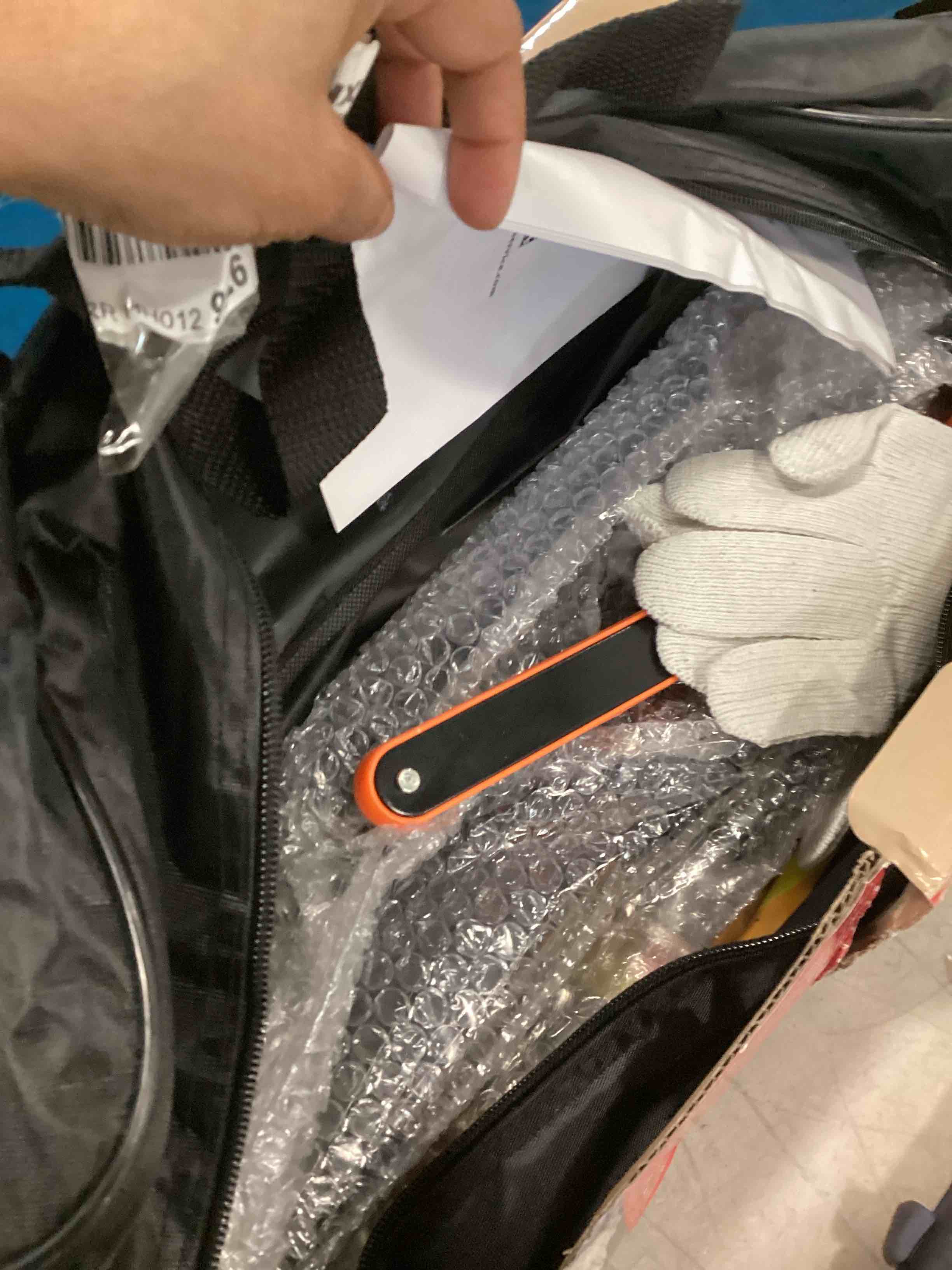 https://s3.amazonaws.com/lotting-images-prod/bidfta/YEL6443889_1718039676548.jpeg