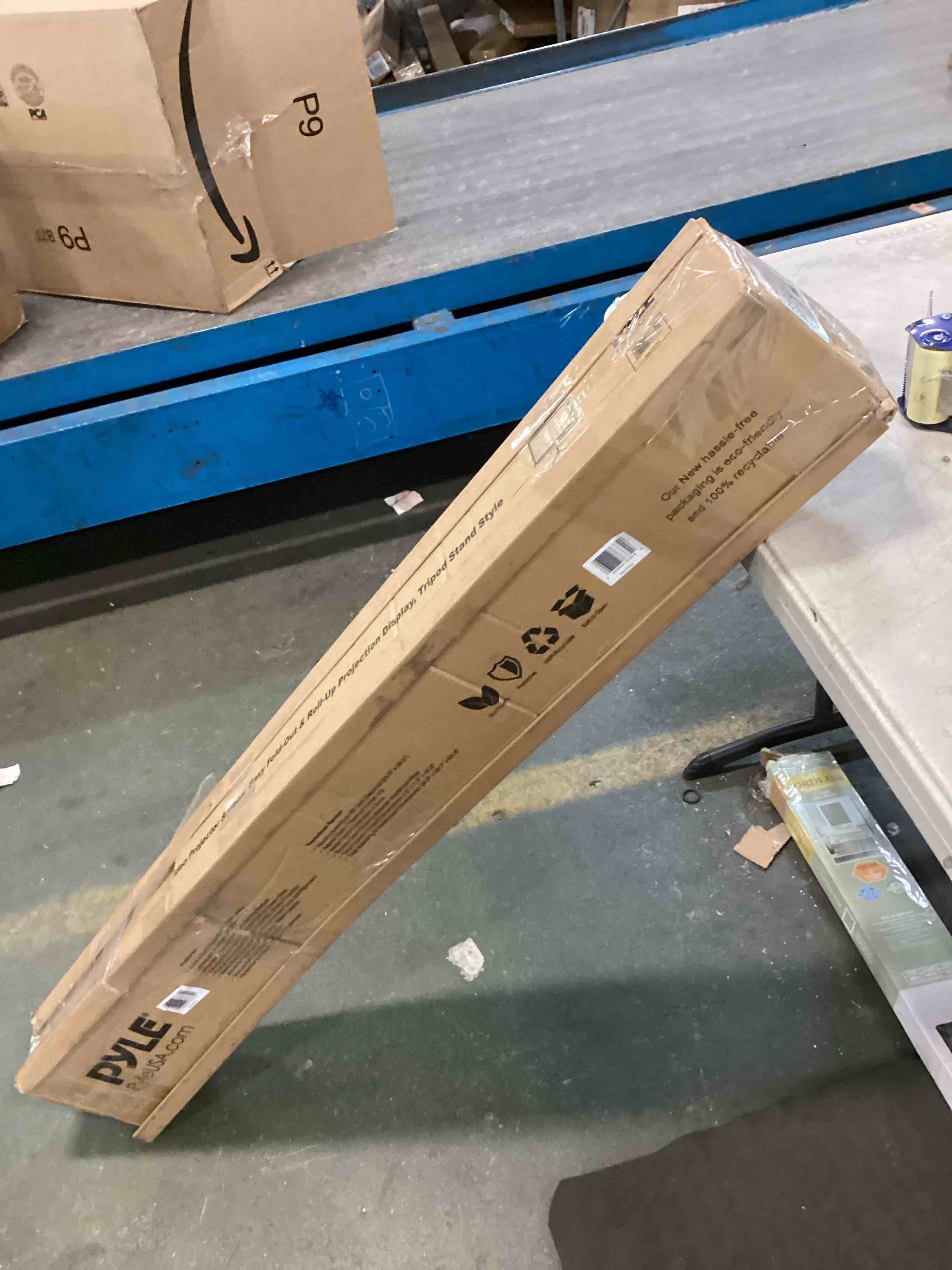 https://s3.amazonaws.com/lotting-images-prod/bidfta/YEL6443900_1718040679609.jpeg