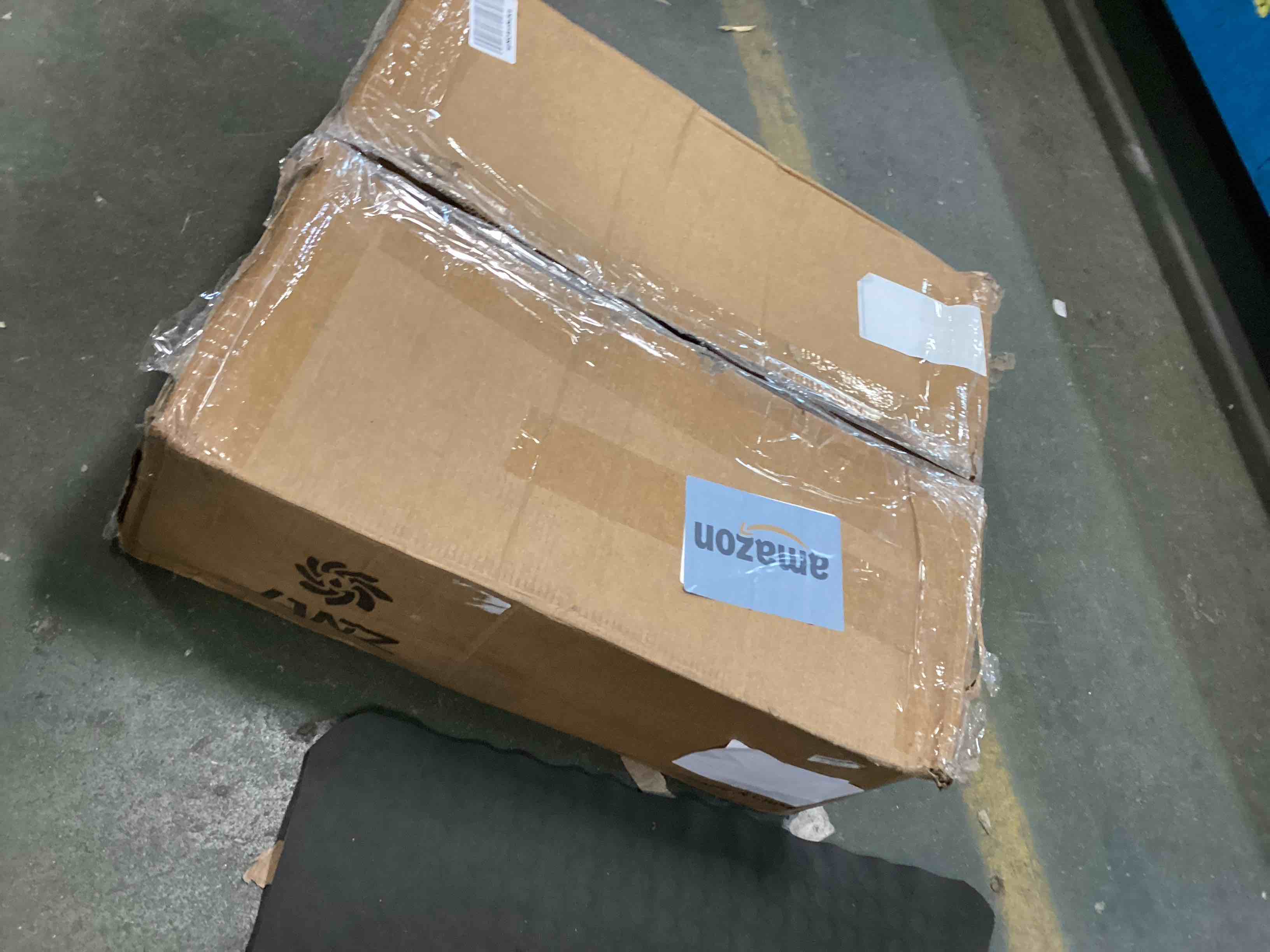 https://s3.amazonaws.com/lotting-images-prod/bidfta/YEL6443960_1718045584993.jpeg