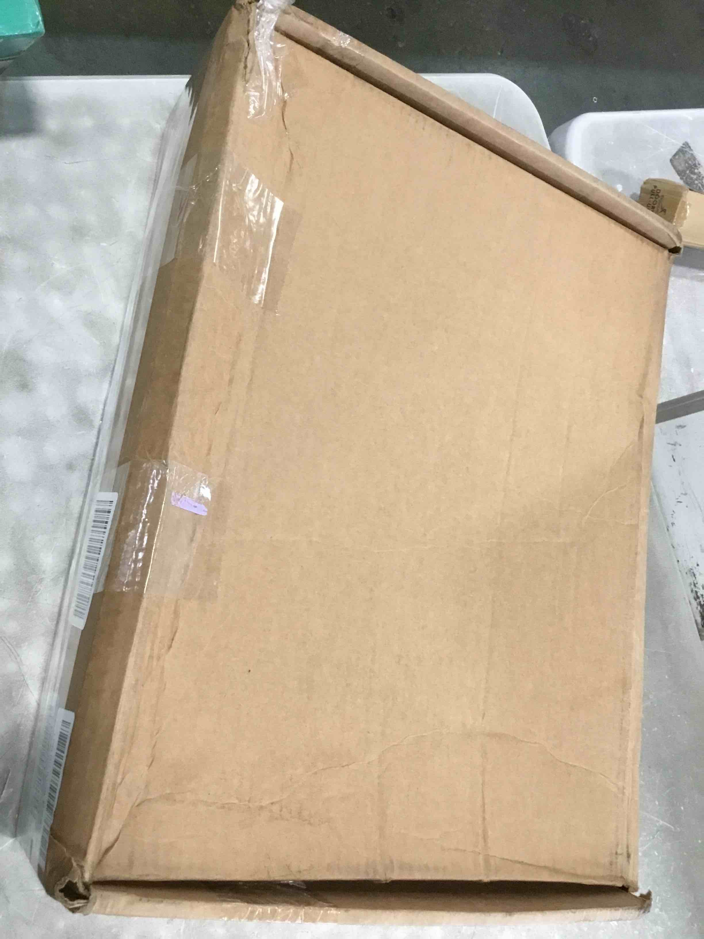 https://s3.amazonaws.com/lotting-images-prod/bidfta/YEL6444231_1718639359710.jpeg