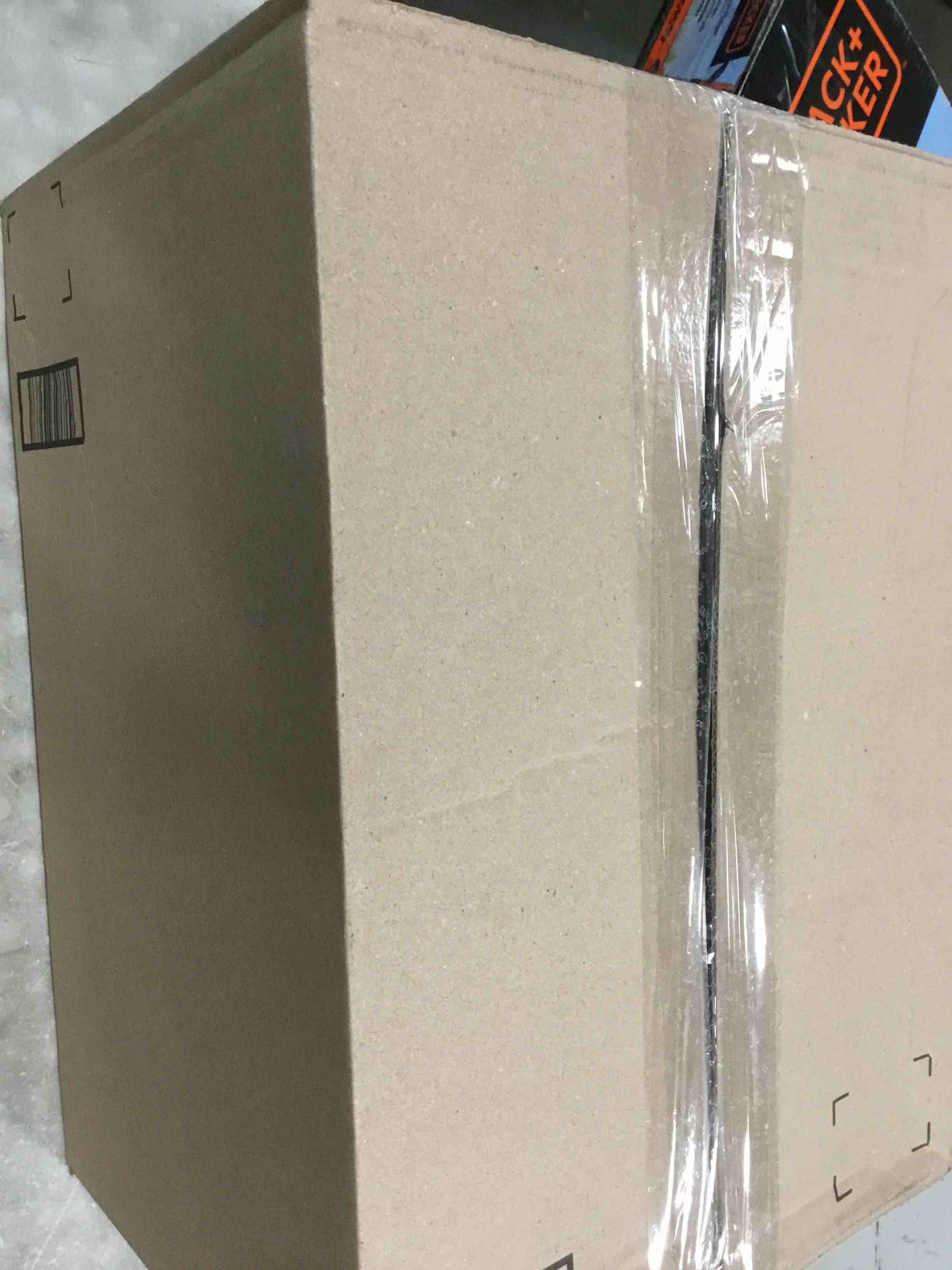 https://s3.amazonaws.com/lotting-images-prod/bidfta/YEL6444261_1718644656349.jpeg