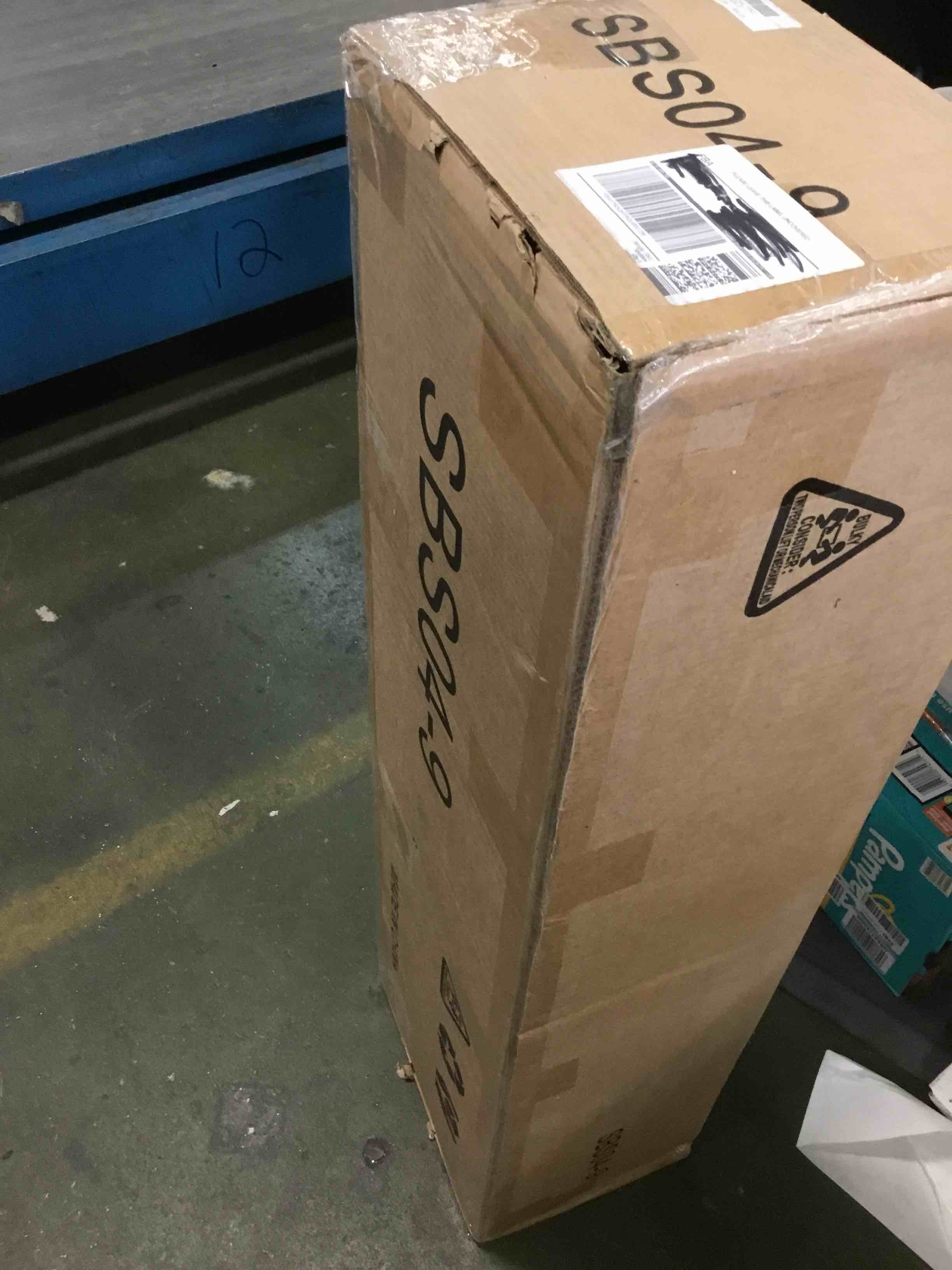 https://s3.amazonaws.com/lotting-images-prod/bidfta/YEL6444294_1718648942824.jpeg
