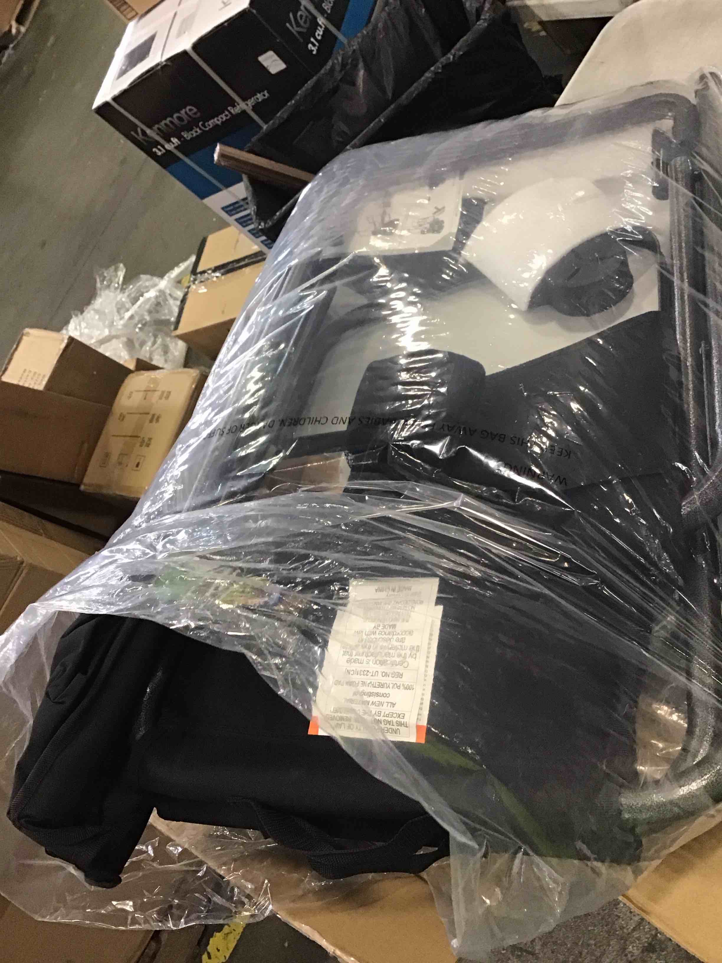 https://s3.amazonaws.com/lotting-images-prod/bidfta/YEL6444538_1717525399590.jpeg