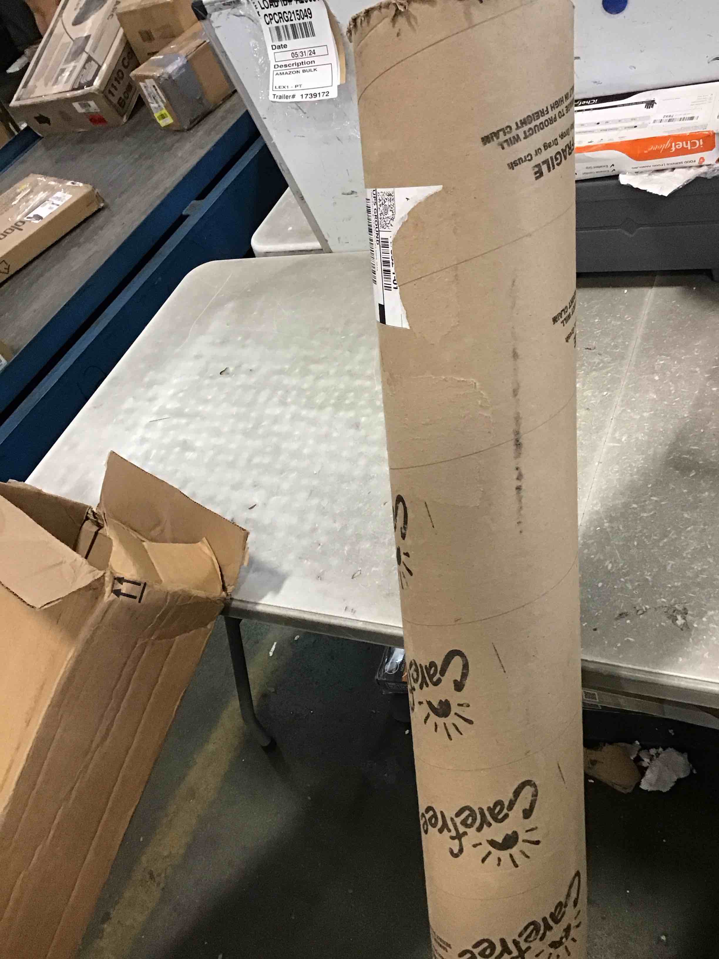 https://s3.amazonaws.com/lotting-images-prod/bidfta/YEL6444674_1717600647621.jpeg