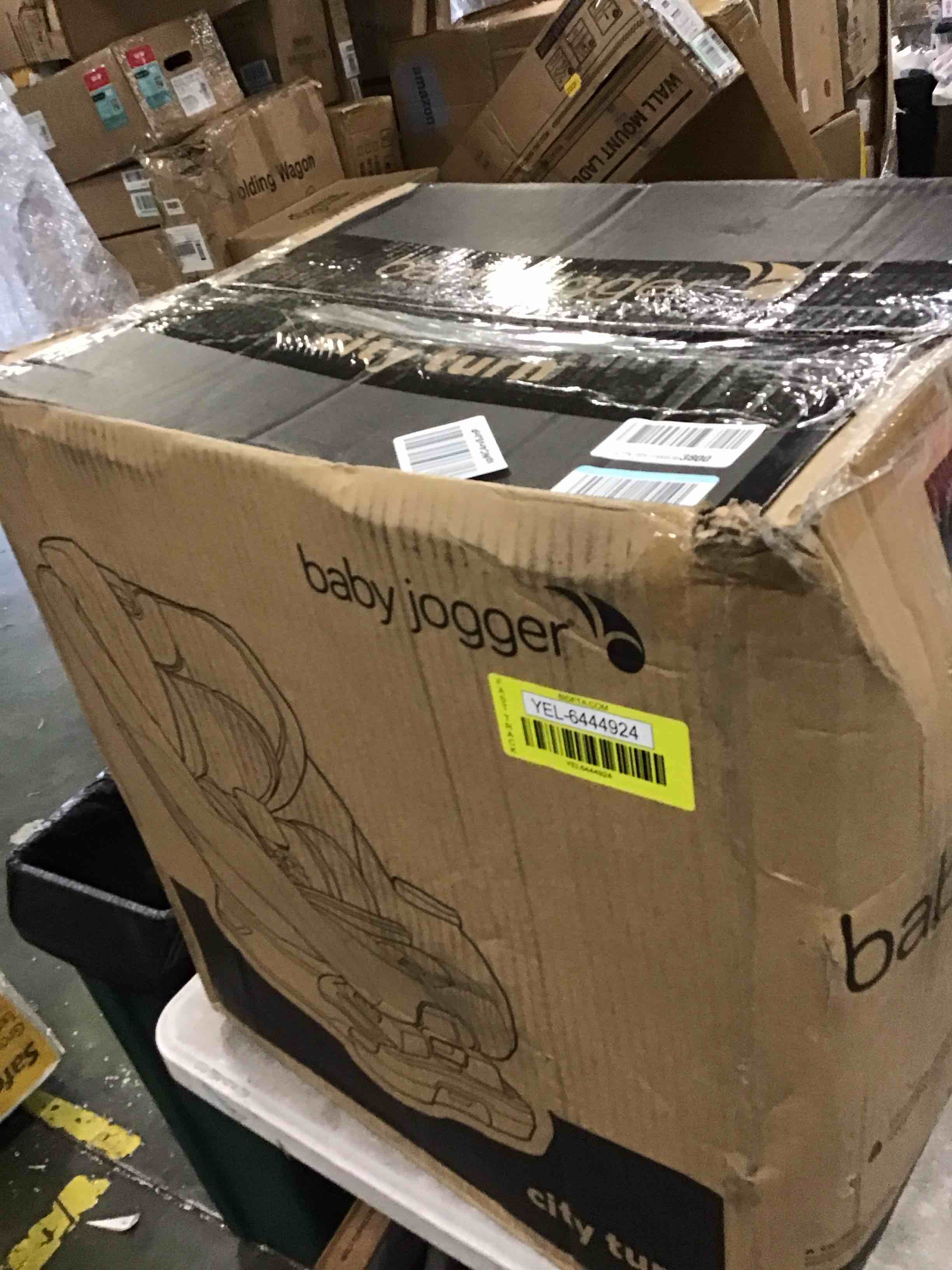 https://s3.amazonaws.com/lotting-images-prod/bidfta/YEL6444924_1717701624813.jpeg