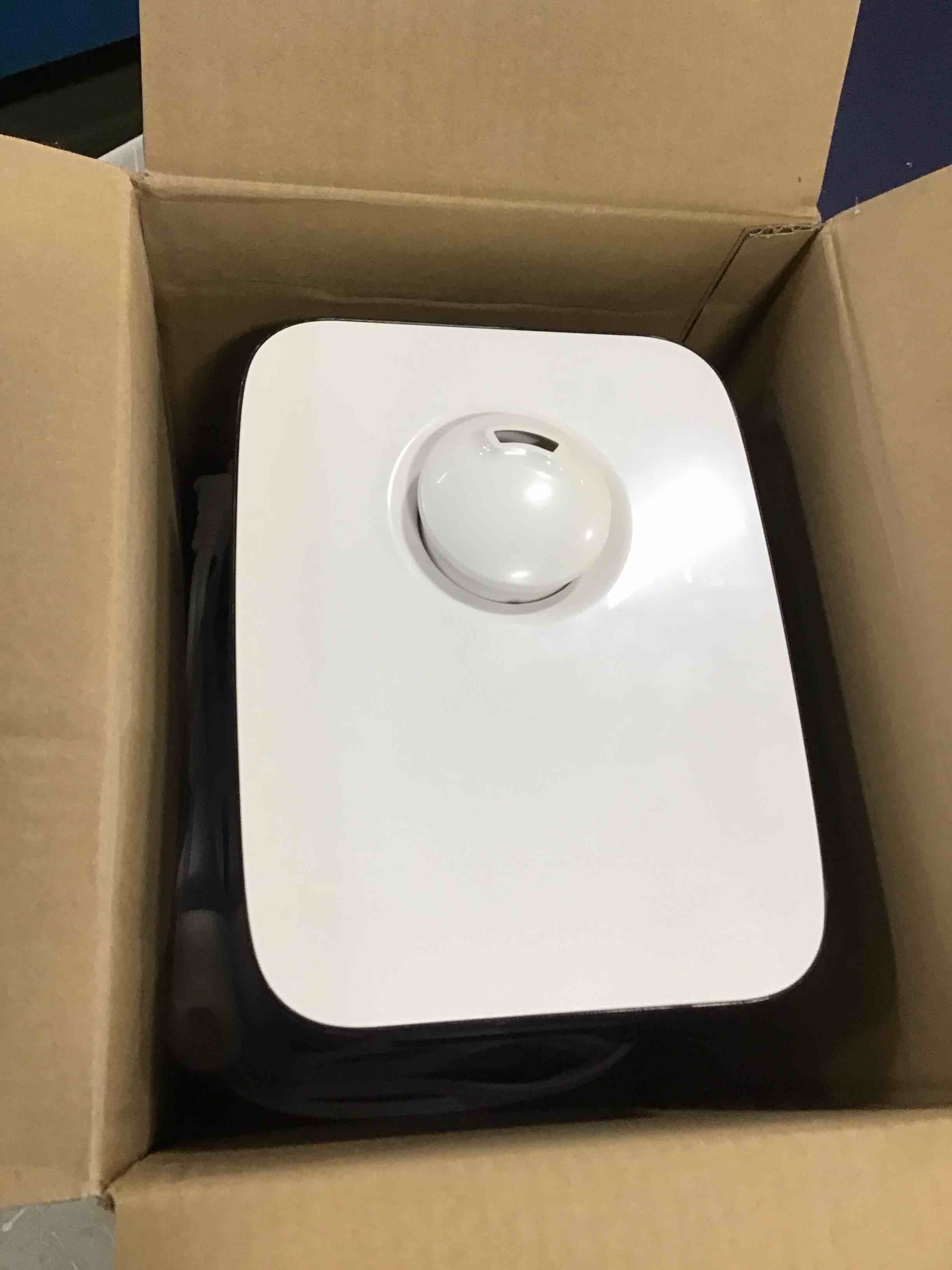 https://s3.amazonaws.com/lotting-images-prod/bidfta/YEL6445036_1717773219745.jpeg