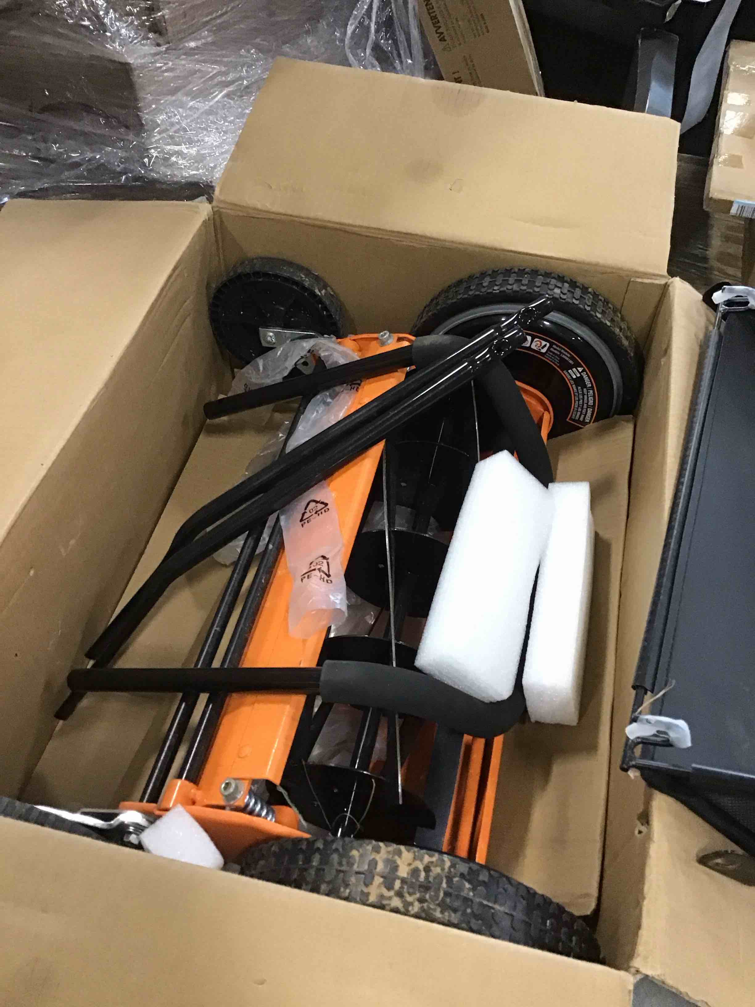 https://s3.amazonaws.com/lotting-images-prod/bidfta/YEL6445293_1718194071459.jpeg
